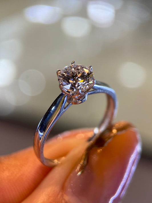 Anillo en Oro Blanco de 14k con Diamante de laboratorio 1.0cts IGI Cod: 15170