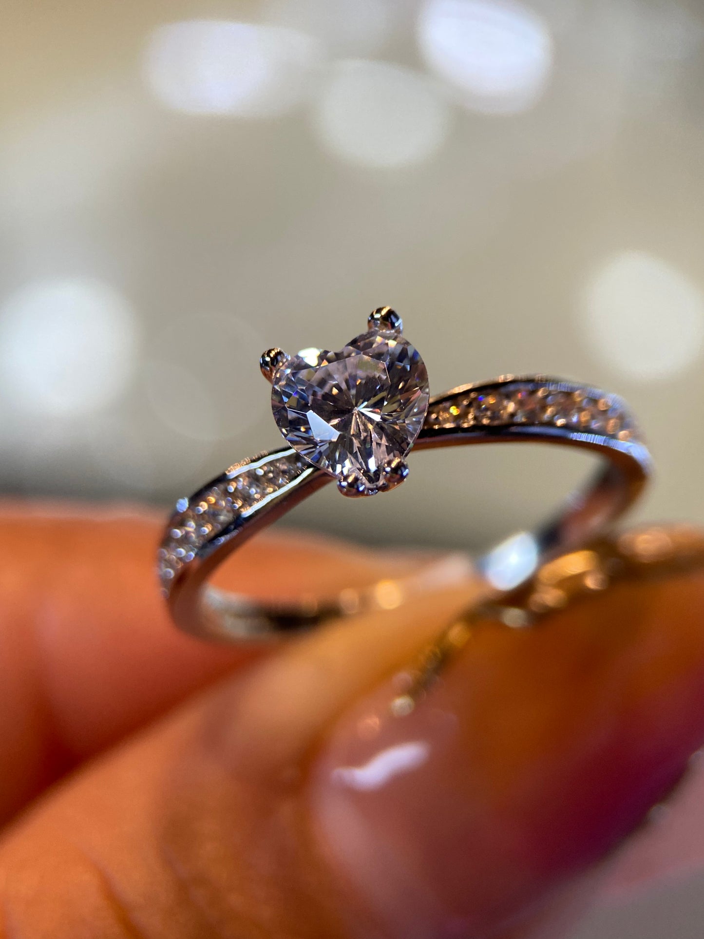 Anillo de compromiso en oro