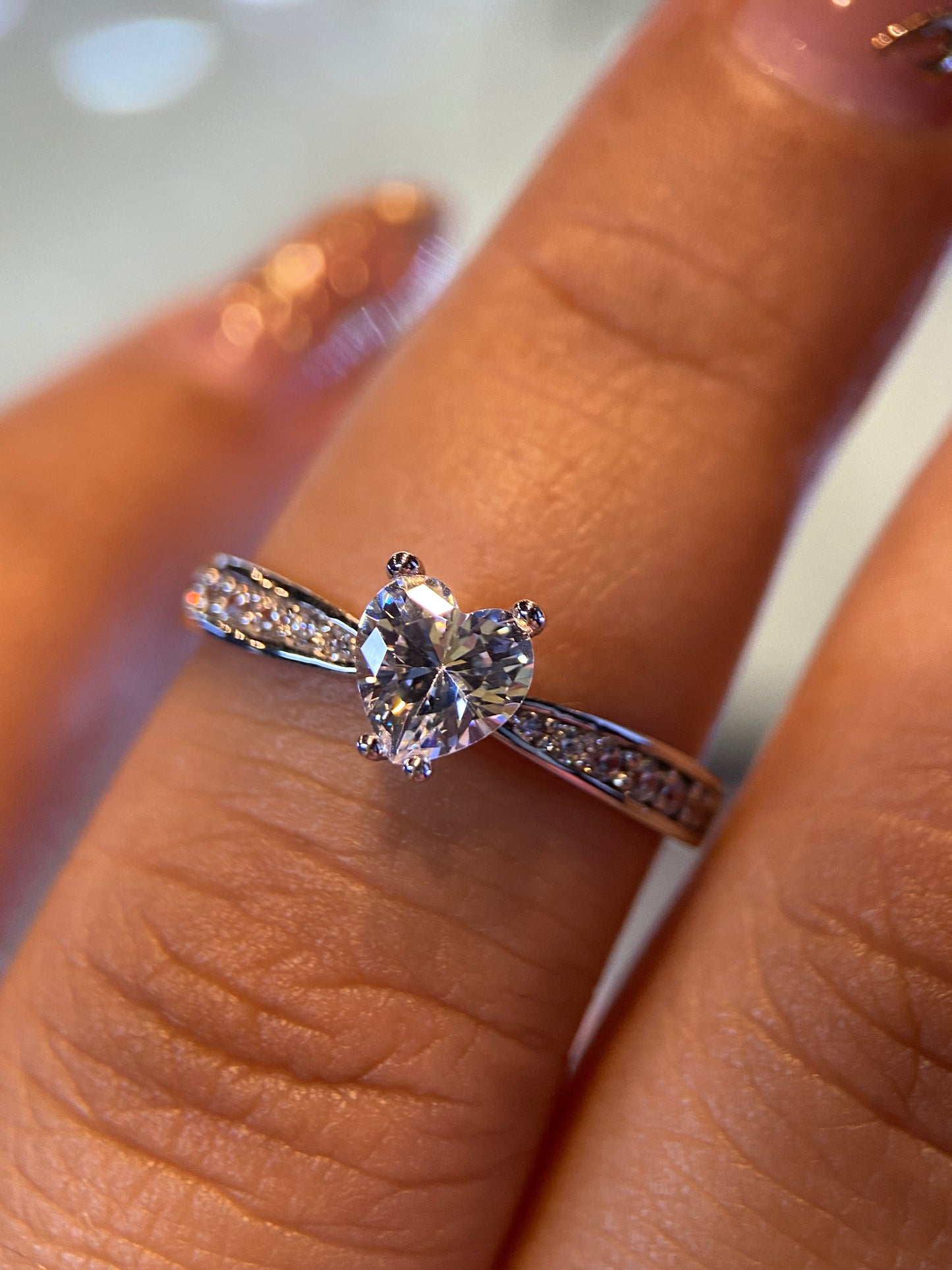 Anillo de compromiso en oro
