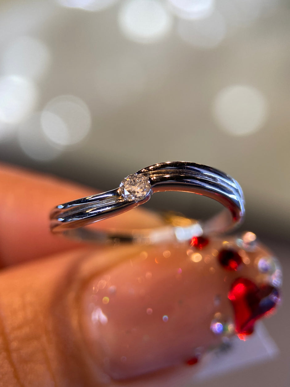 Anillo en Oro Blanco de 14k con Diamante Natural .08cts  Mod: OF1433