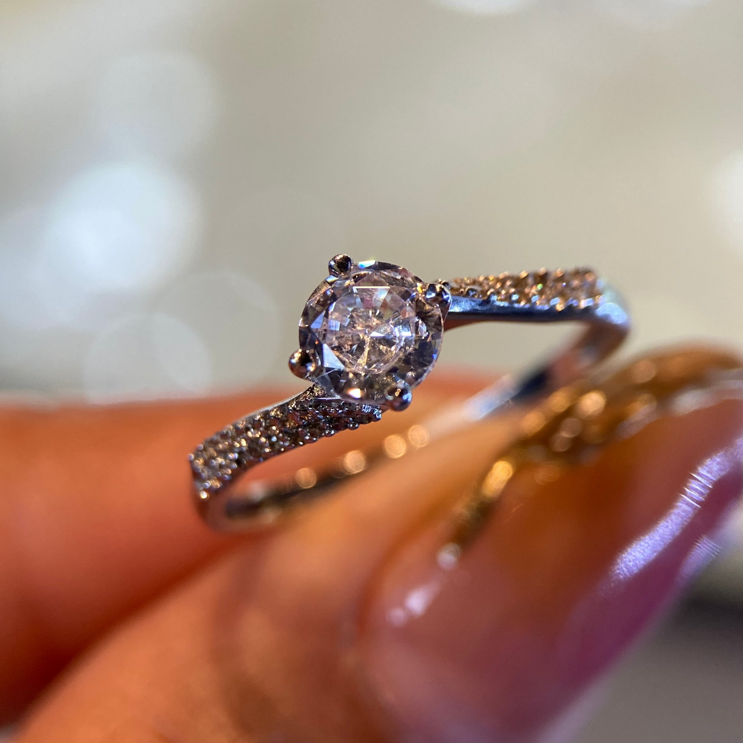 Anillo de compromiso en oro