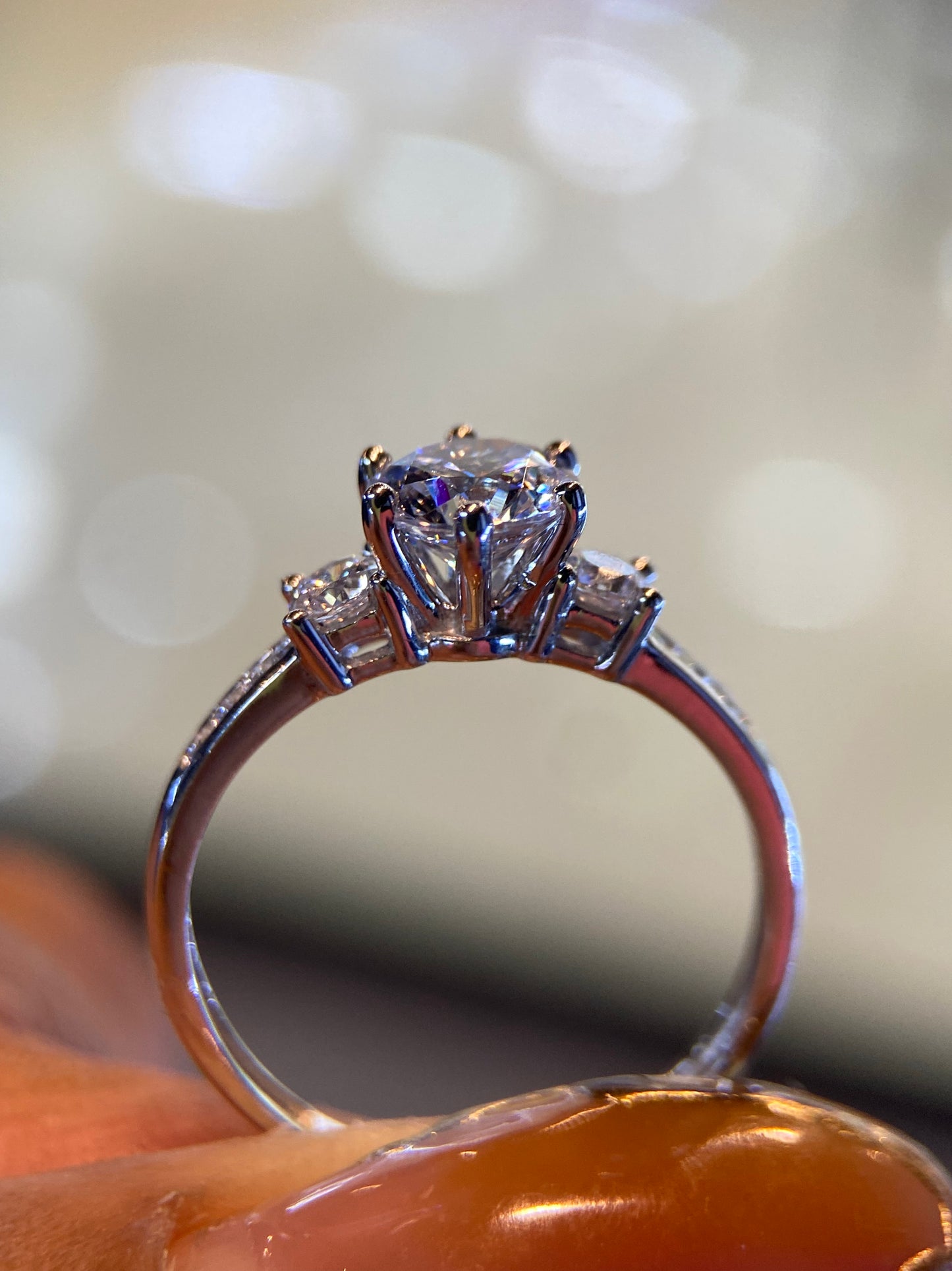 Anillo de compromiso en oro