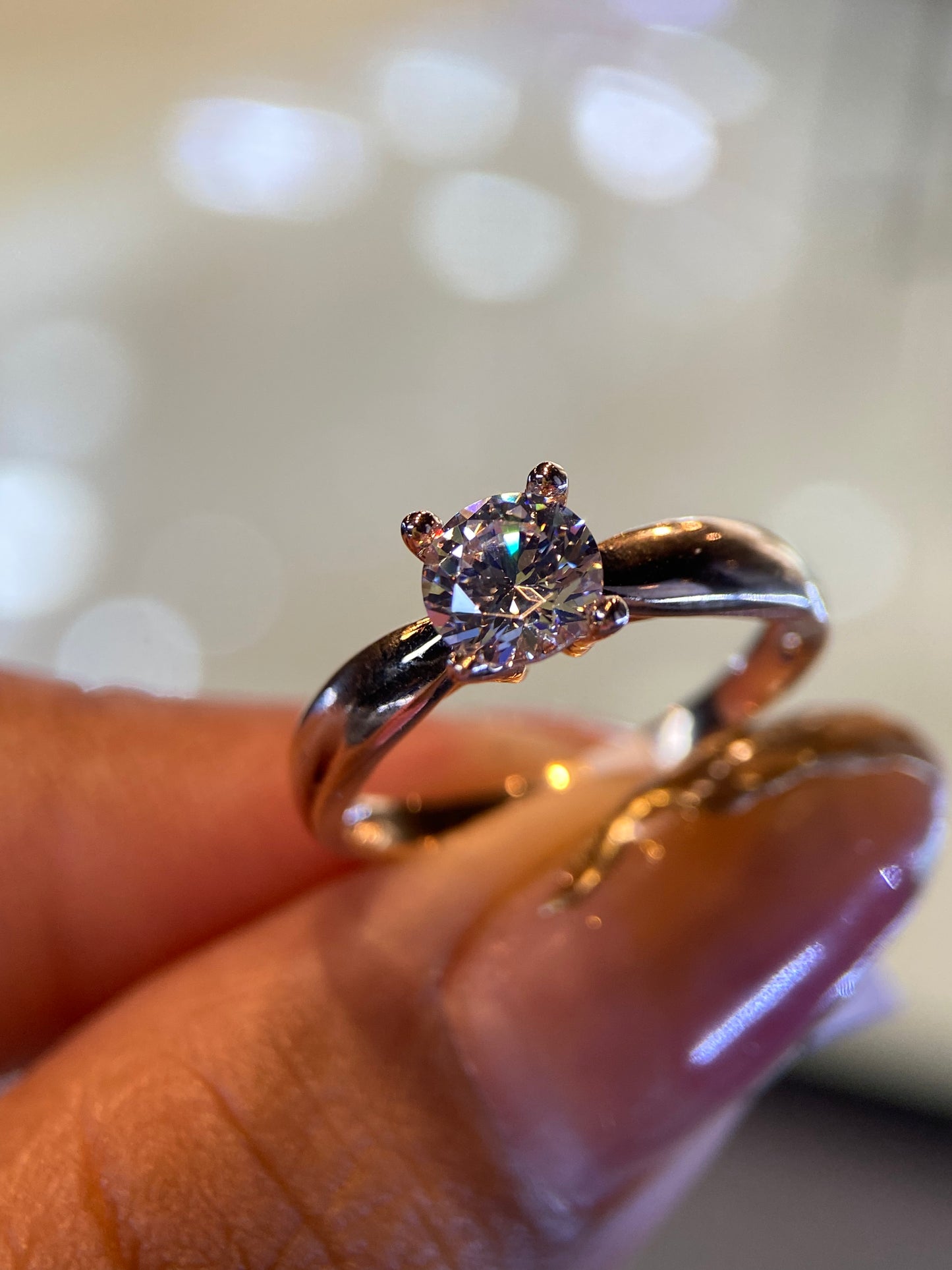 Anillo de compromiso en oro