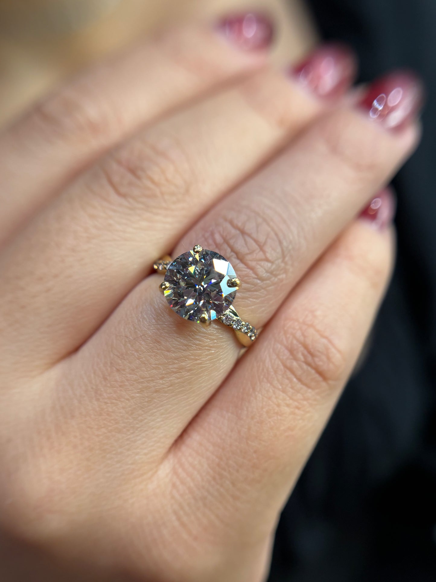 Anillo de compromiso en Oro