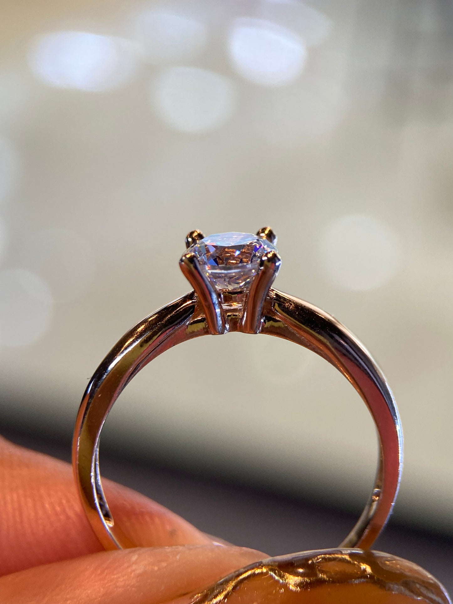 Anillo de compromiso en oro