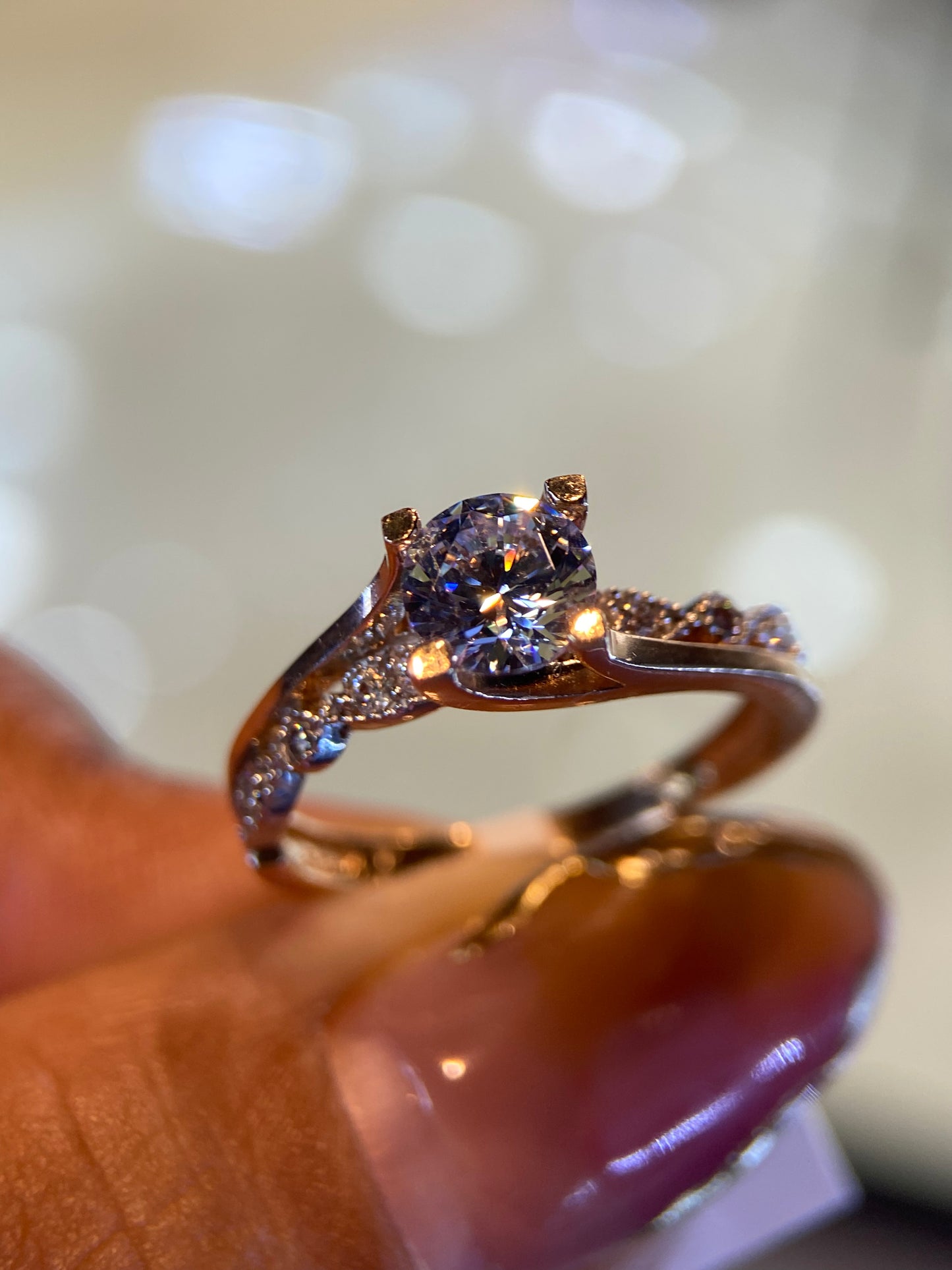 Anillo de compromiso en oro