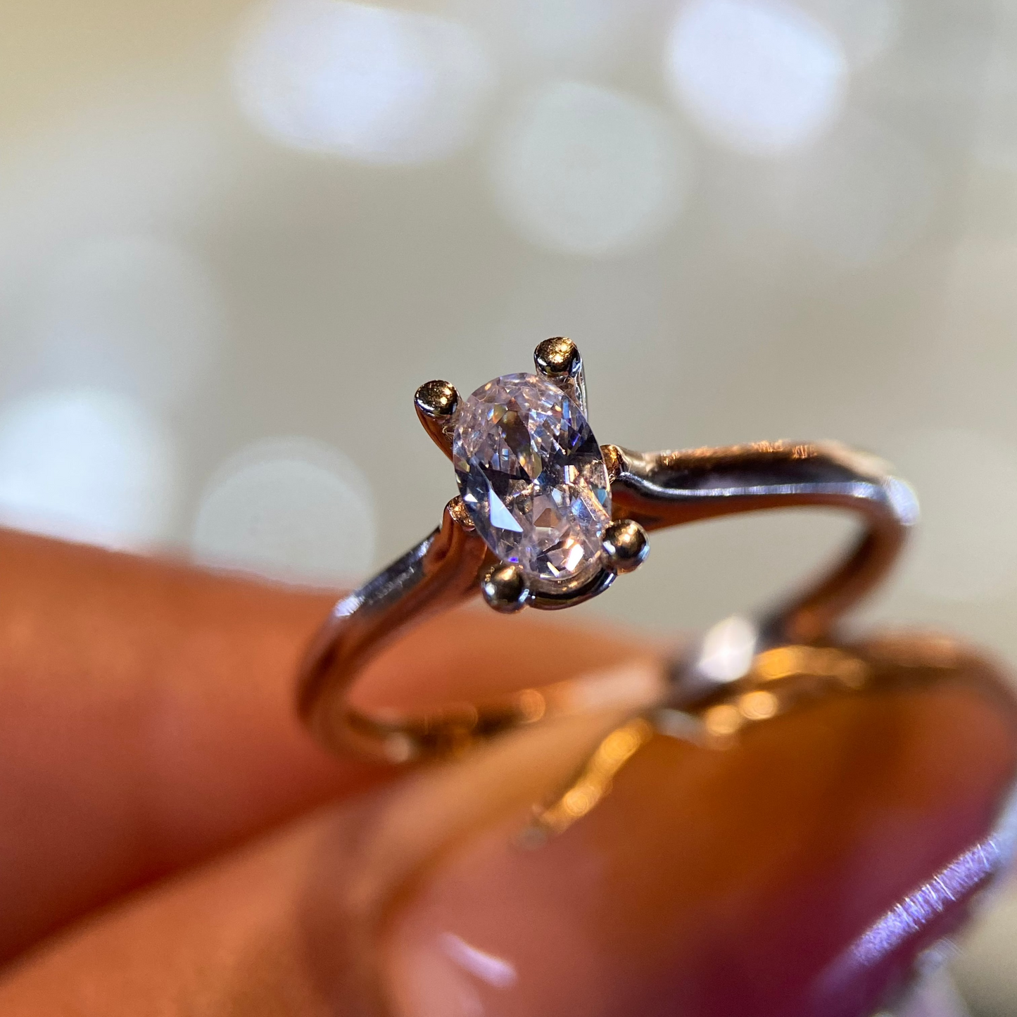 Anillo de compromiso en oro