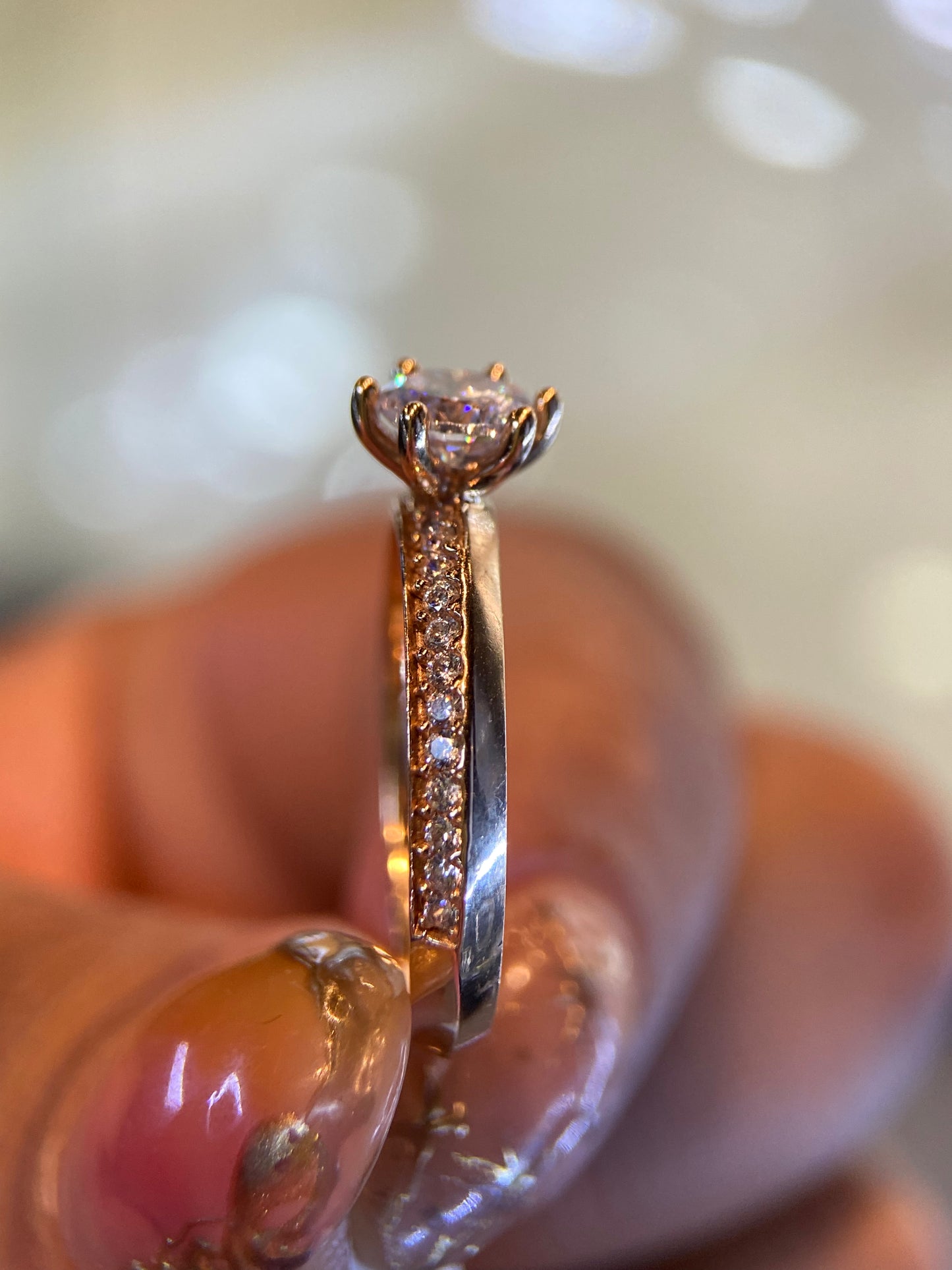 Anillo de compromiso en oro
