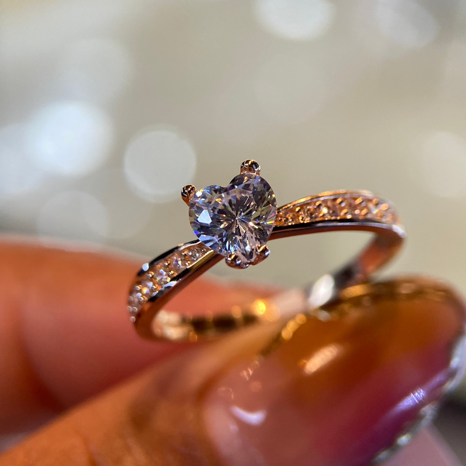 Anillo de compromiso en oro
