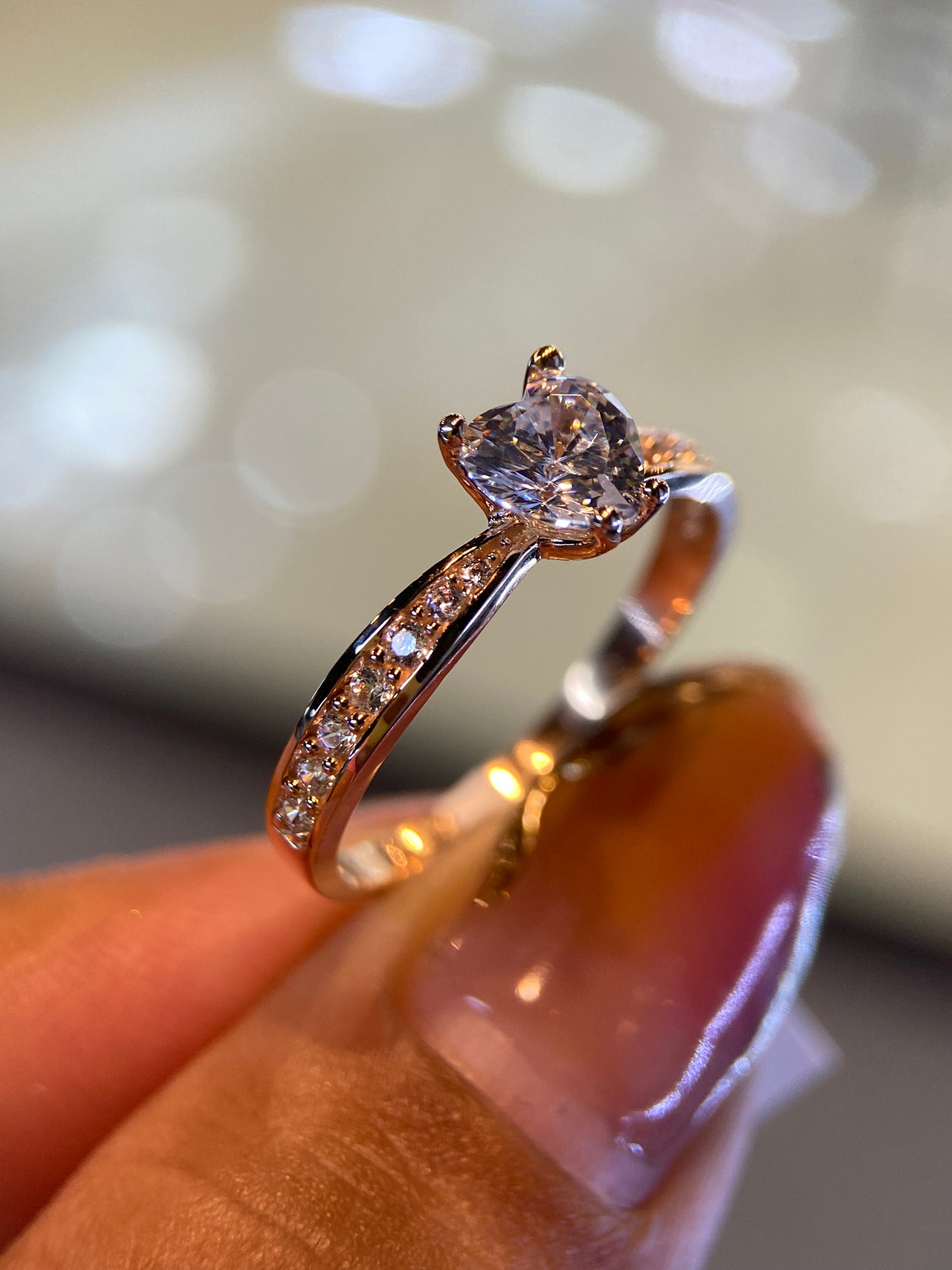 Anillo de compromiso en oro