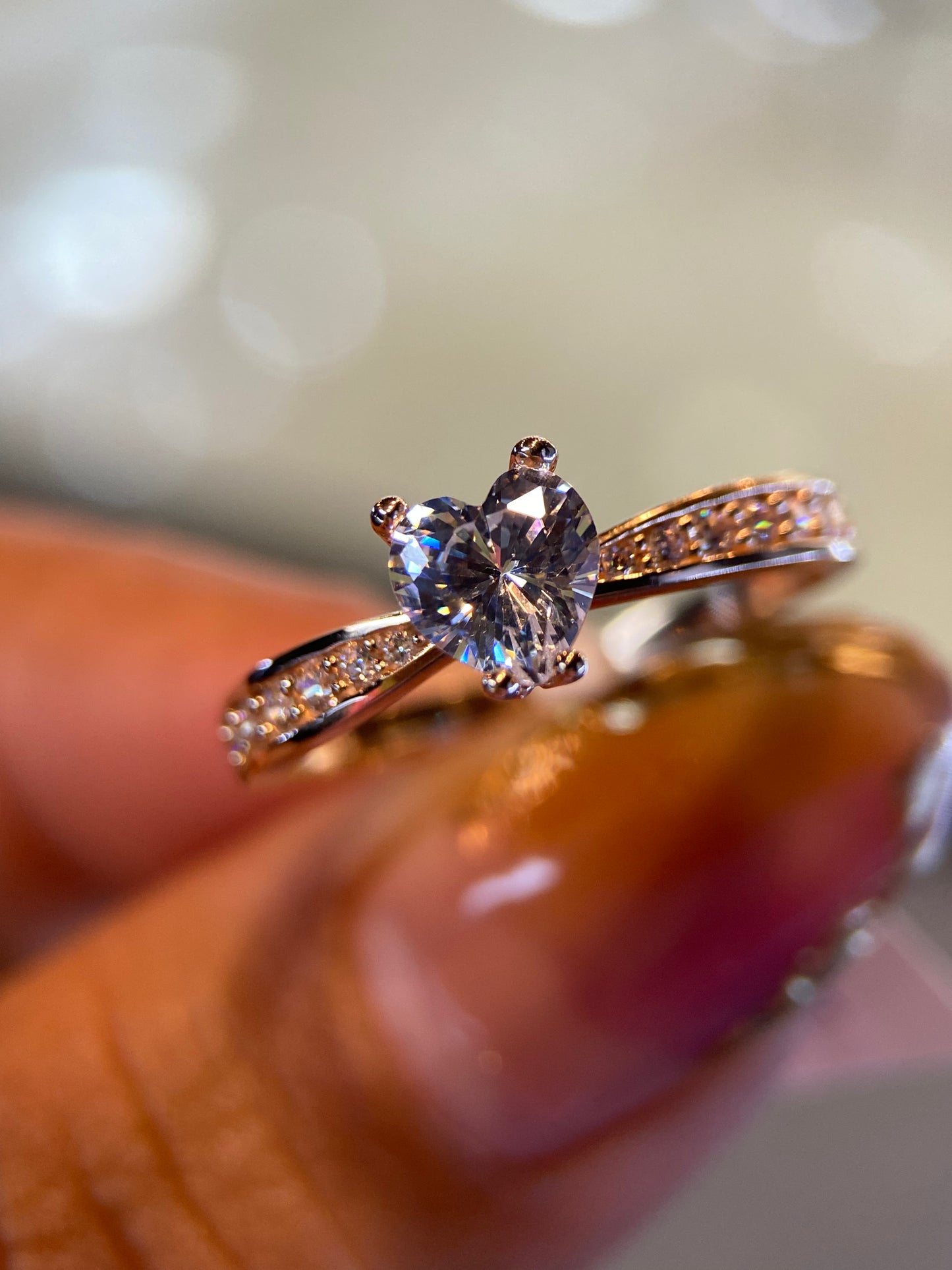 Anillo de compromiso en oro