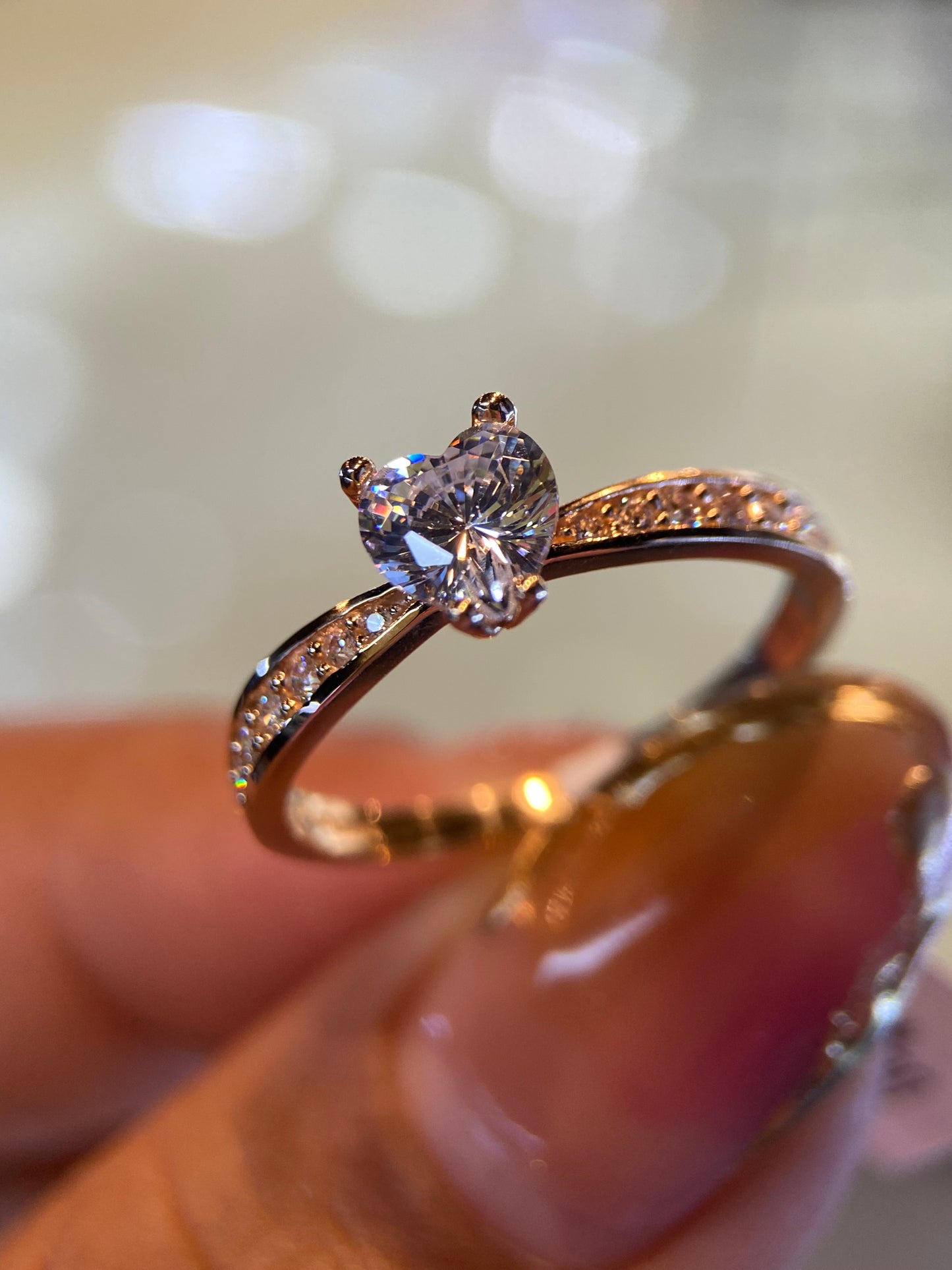 Anillo de compromiso en oro