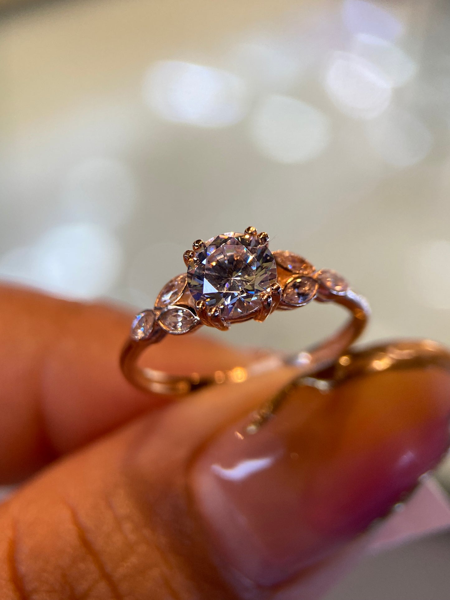 Anillo de compromiso en oro