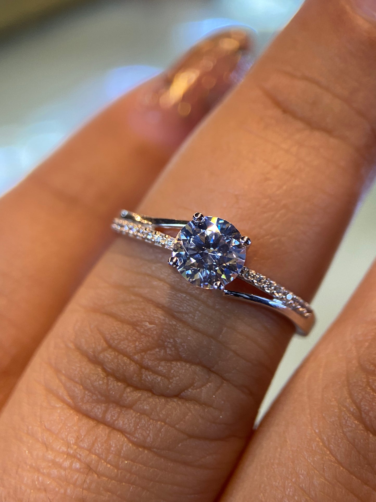 Anillo de compromiso en oro