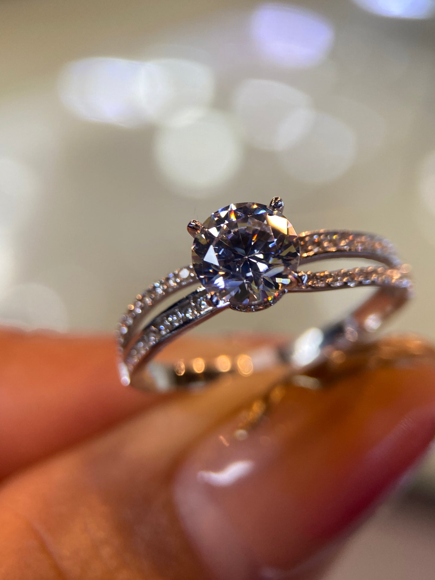 Anillo de compromiso en oro