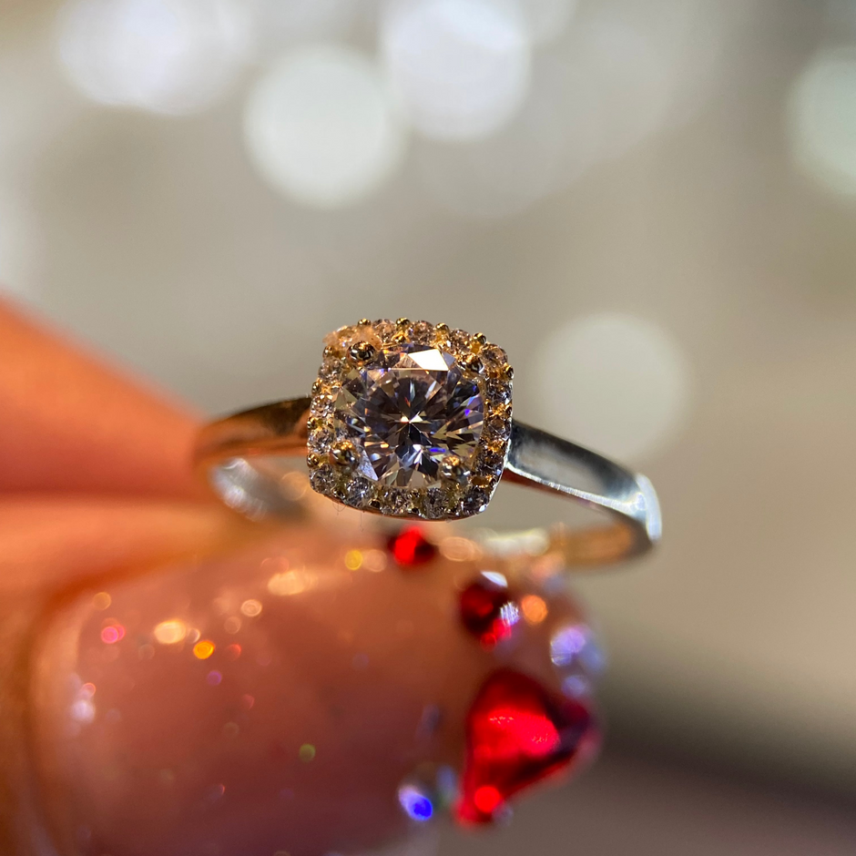 Anillo Cambridge en oro