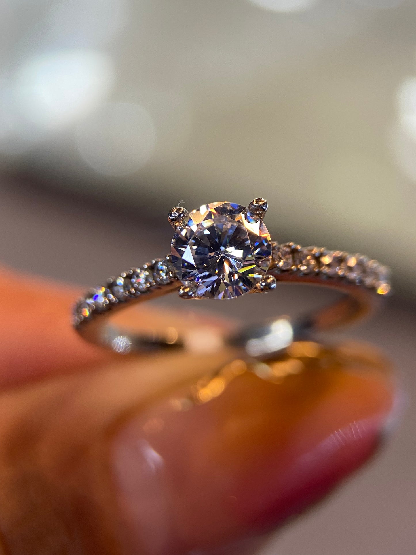 Anillo de compromiso en oro