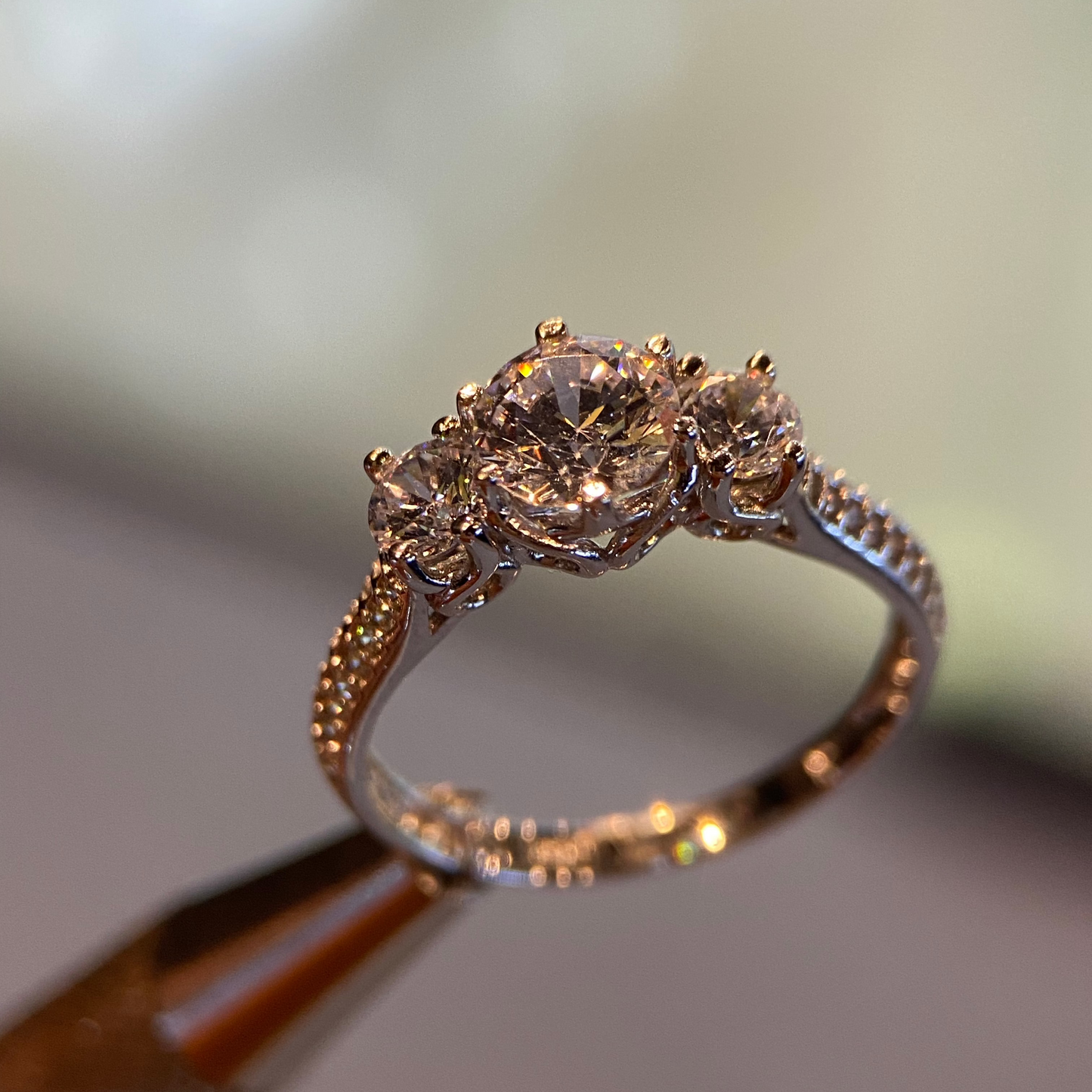 Anillo de compromiso en oro