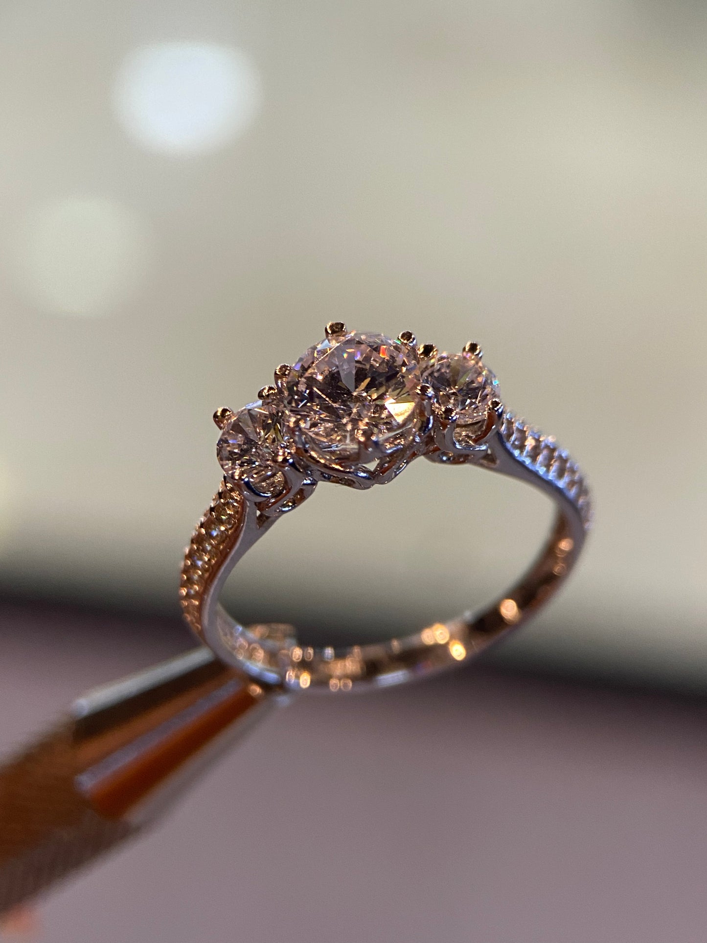 Anillo de compromiso en oro
