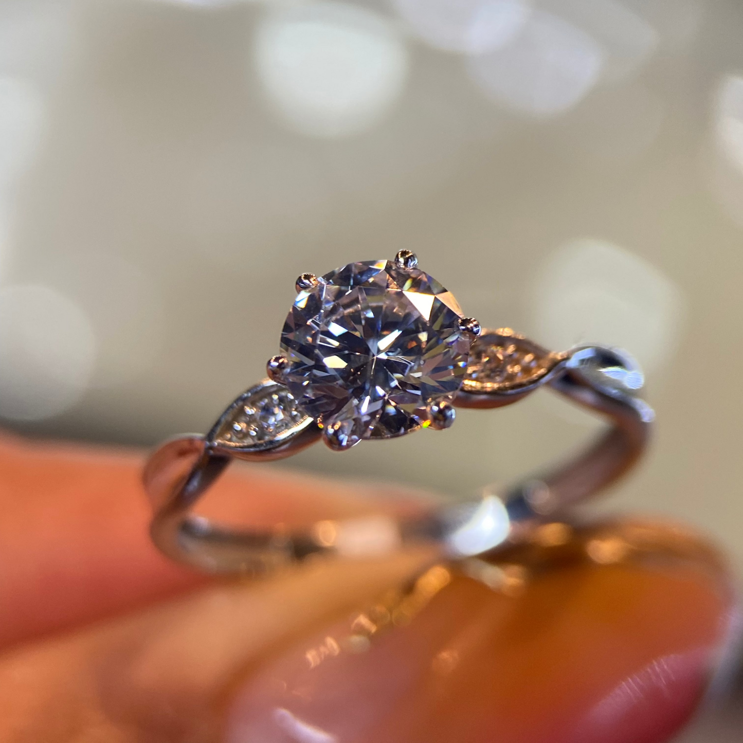 Anillo de compromiso en oro