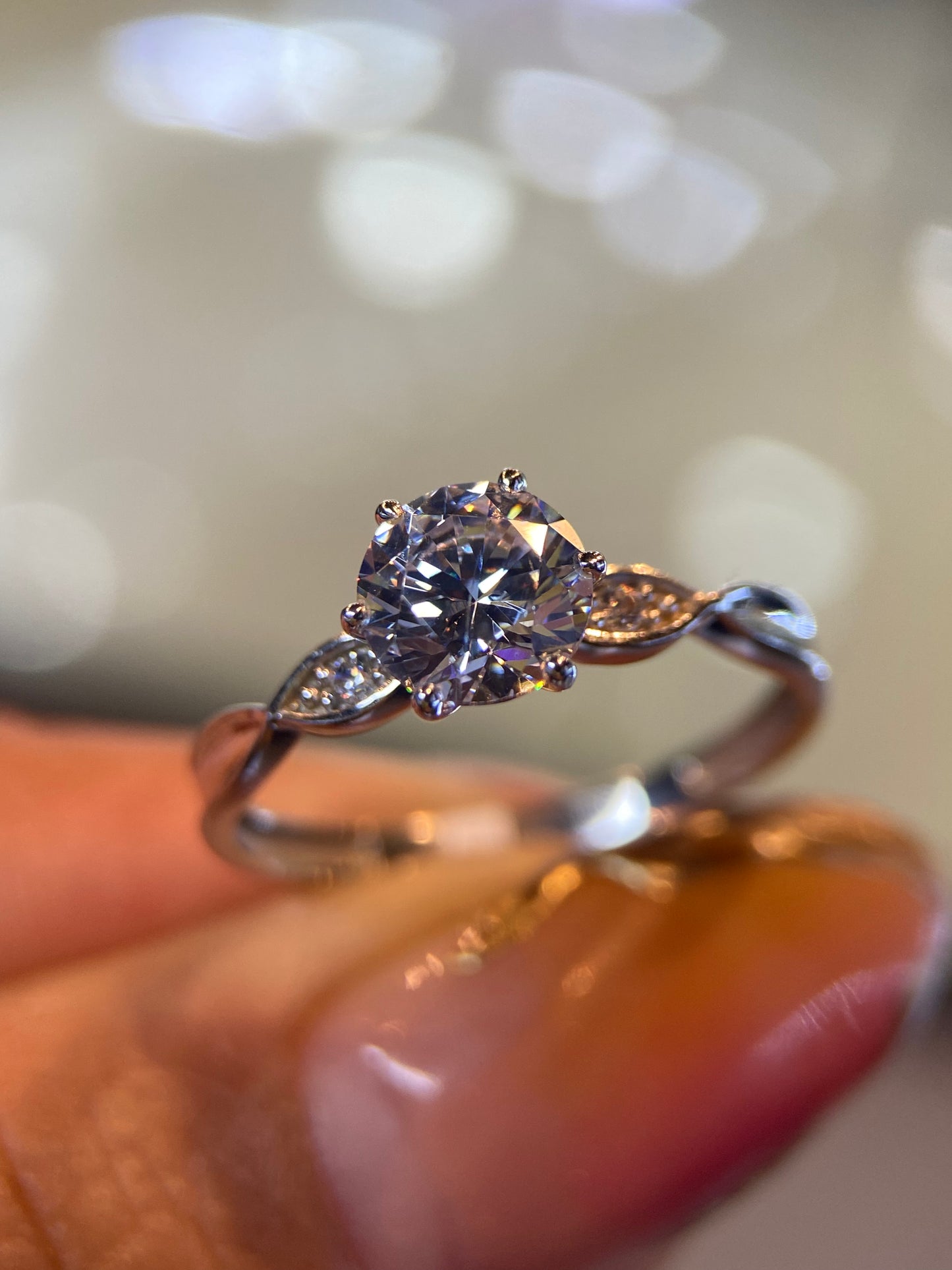 Anillo de compromiso en oro