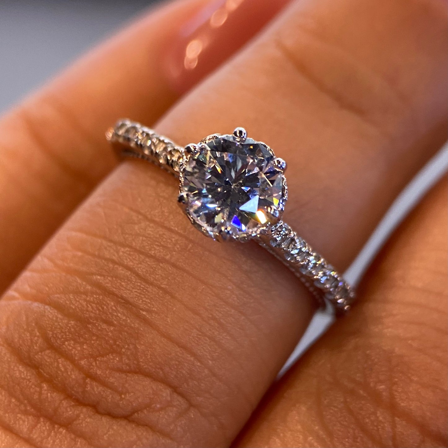 Anillo de compromiso en oro