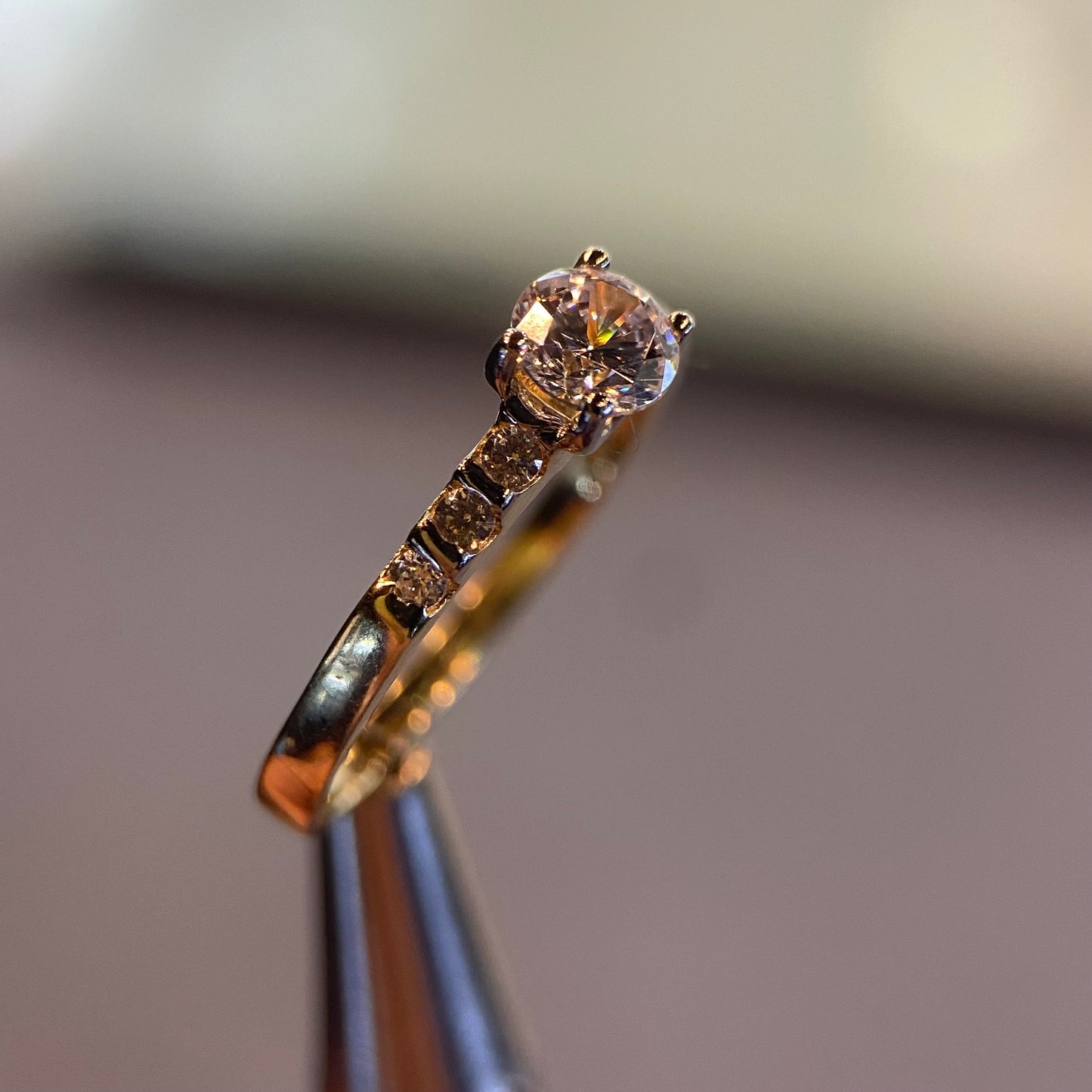 Anillo de compromiso en oro