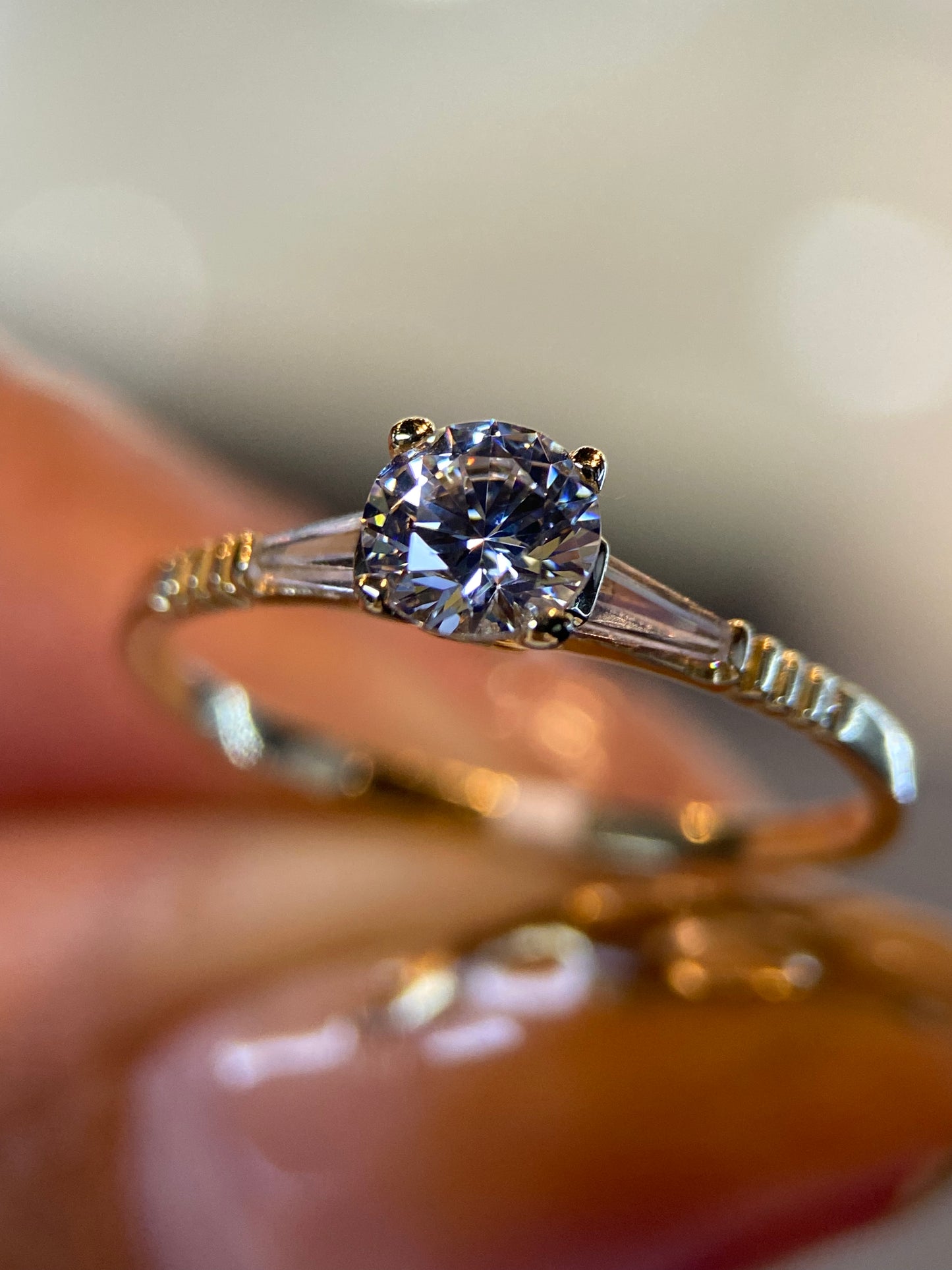 Anillo de compromiso en oro