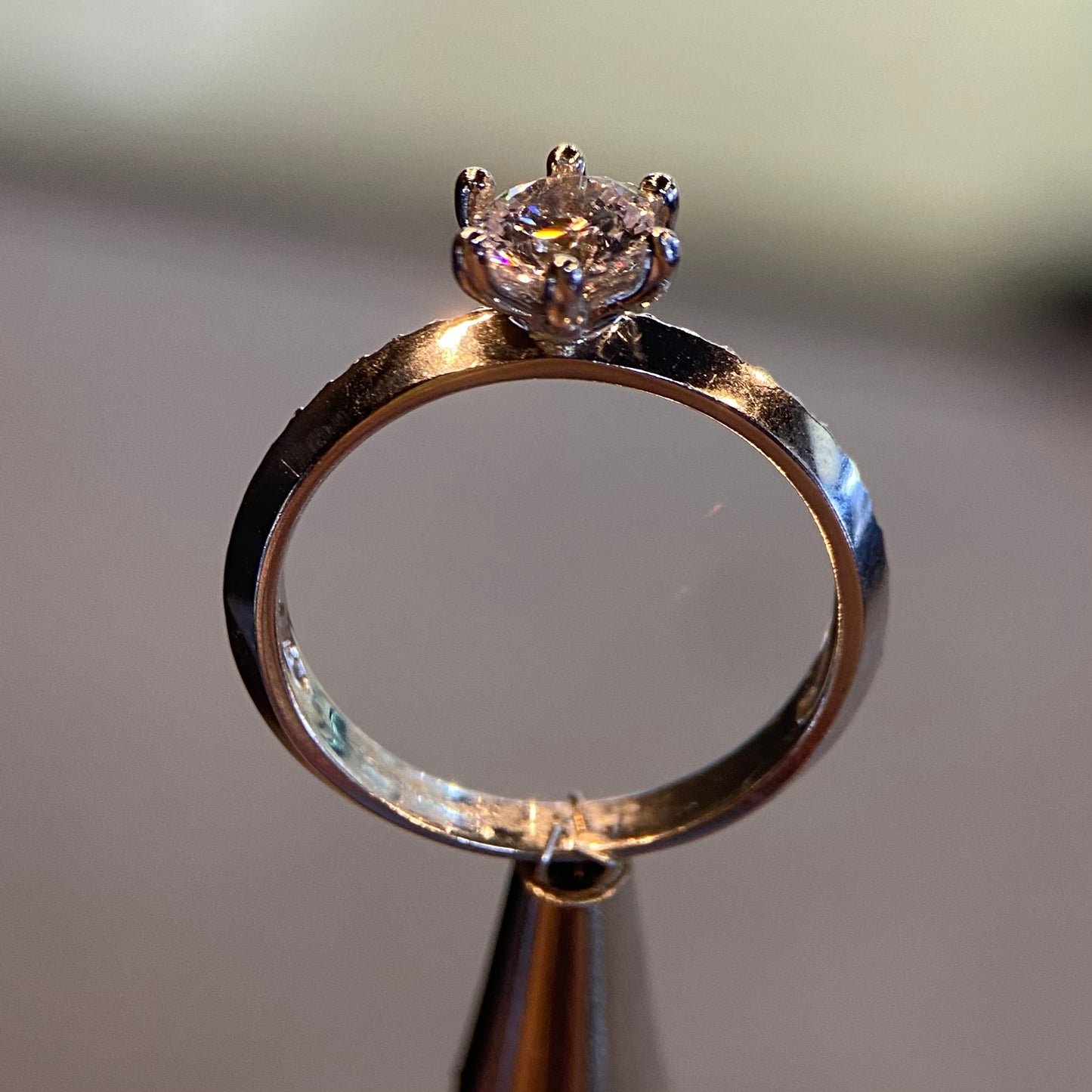 Anillo de compromiso en oro