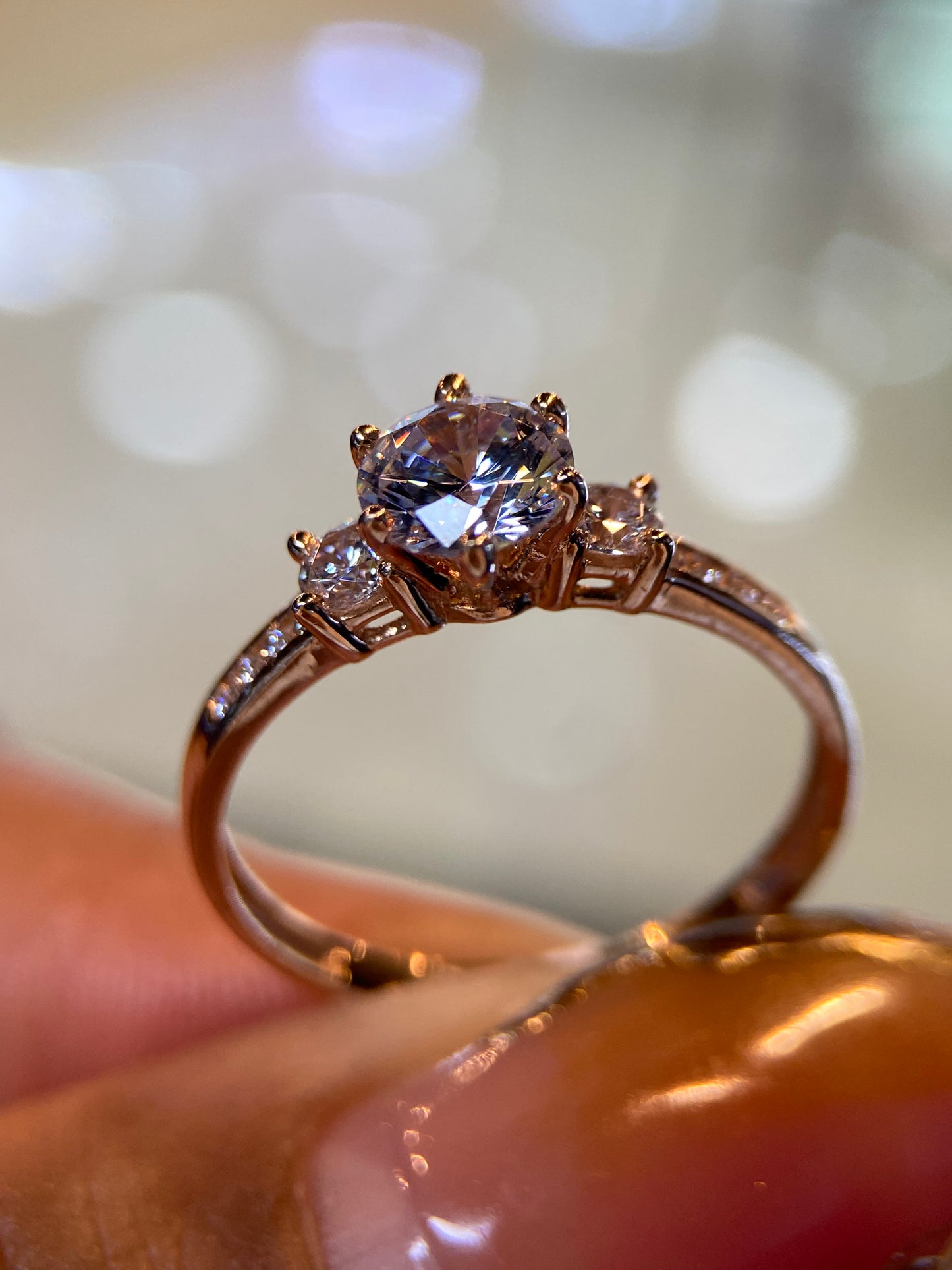 Anillo de compromiso en oro