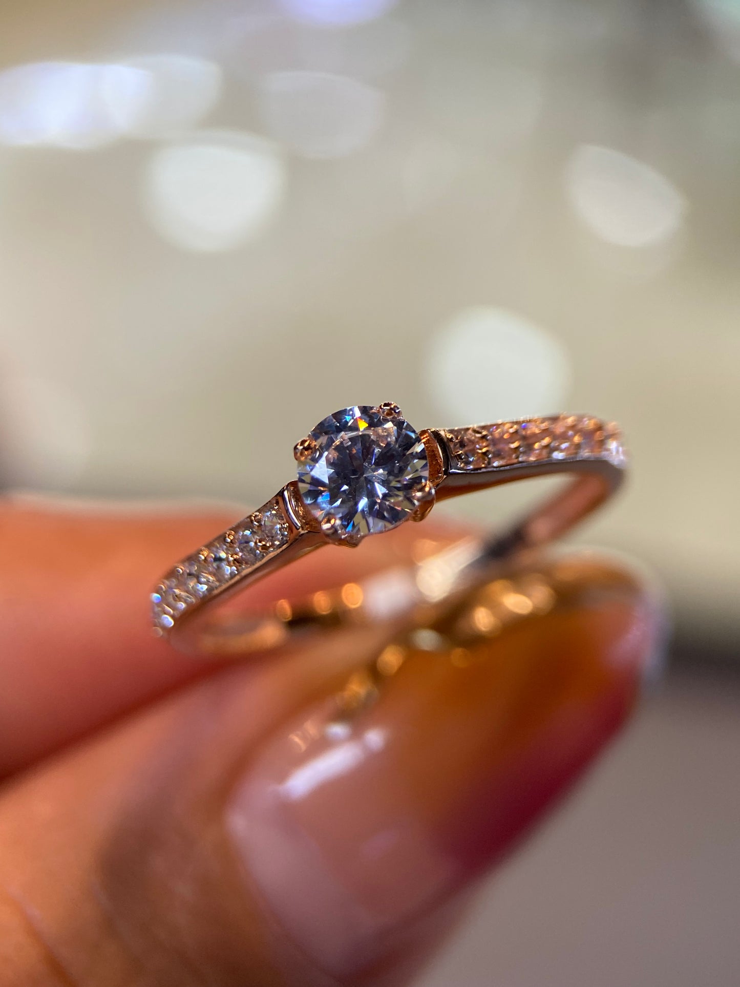 Anillo de compromiso en oro
