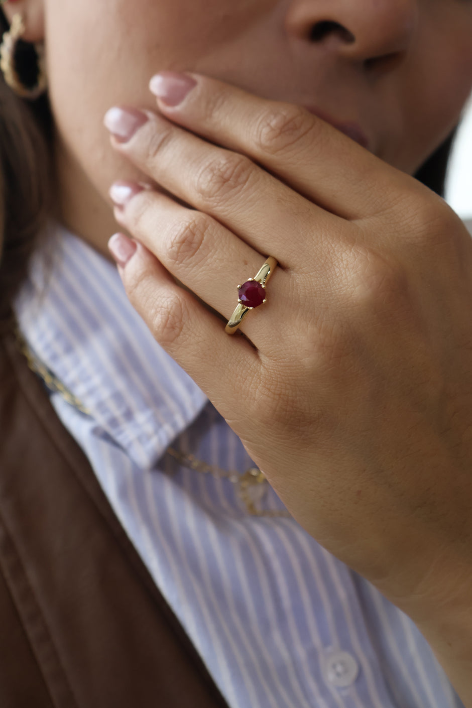 Anillo Amaya en Oro 14k con Rubi 1.2 ct
