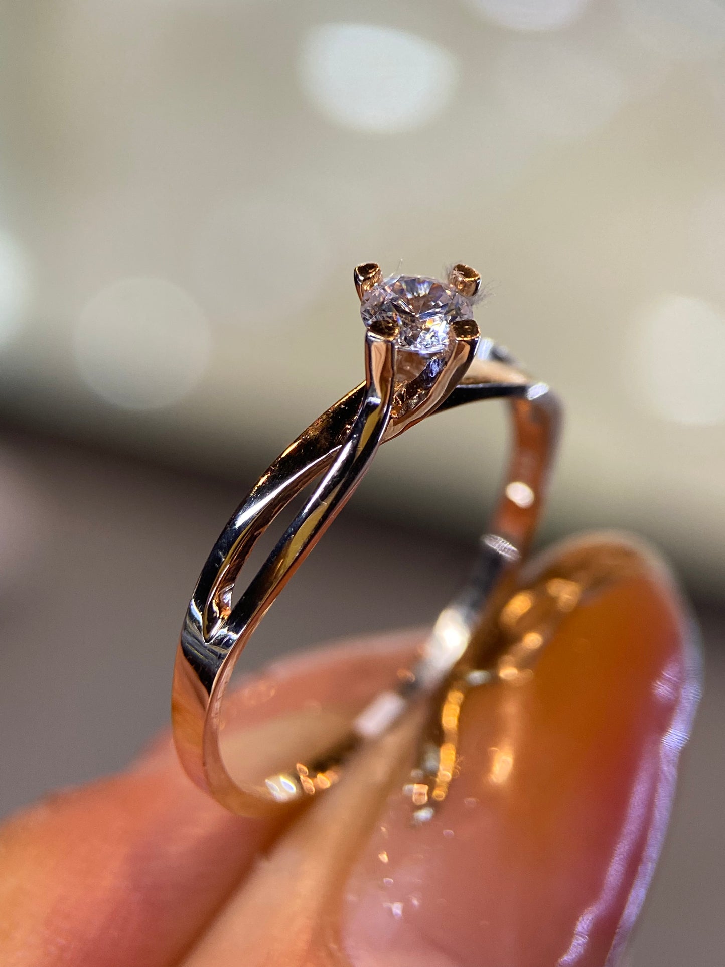 Anillo de compromiso en oro