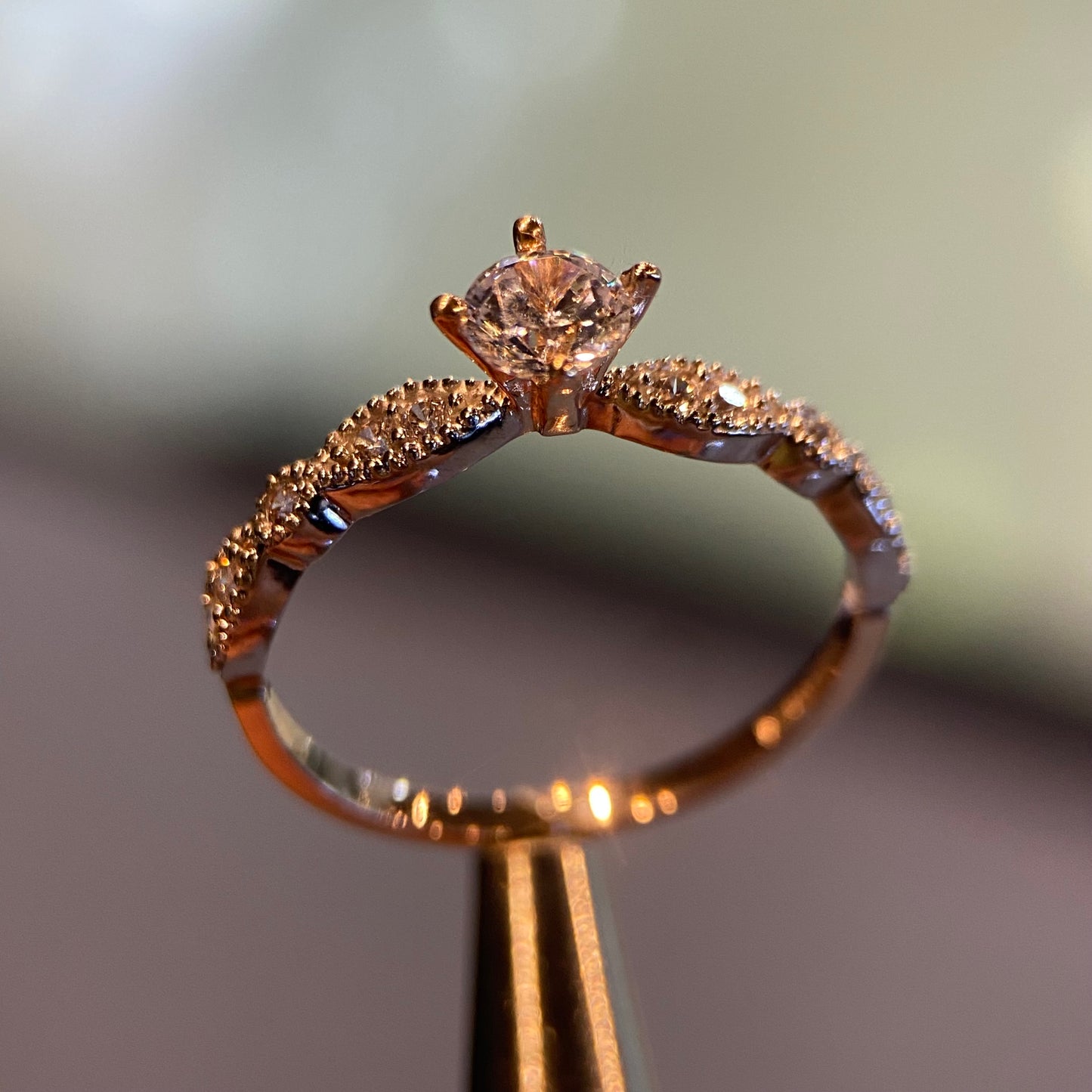 Anillo de compromiso en oro