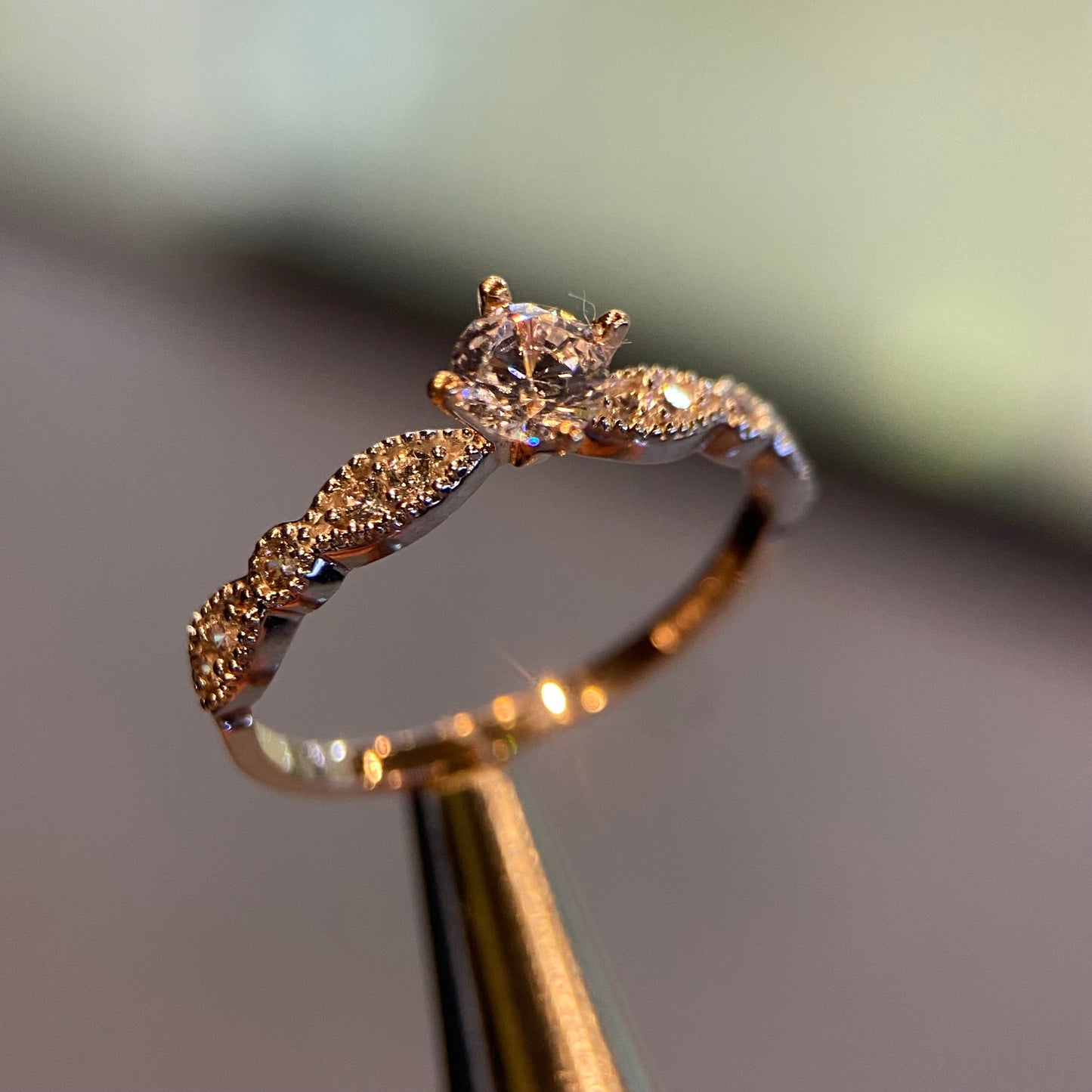 Anillo de compromiso en oro