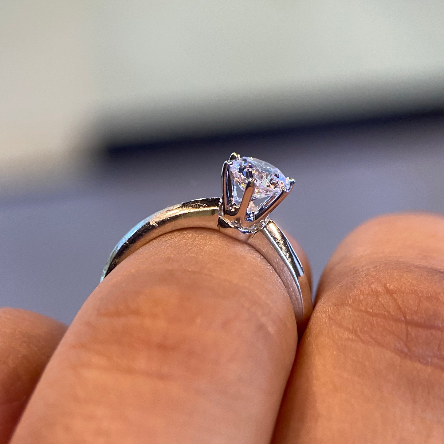 Anillo de compromiso en oro