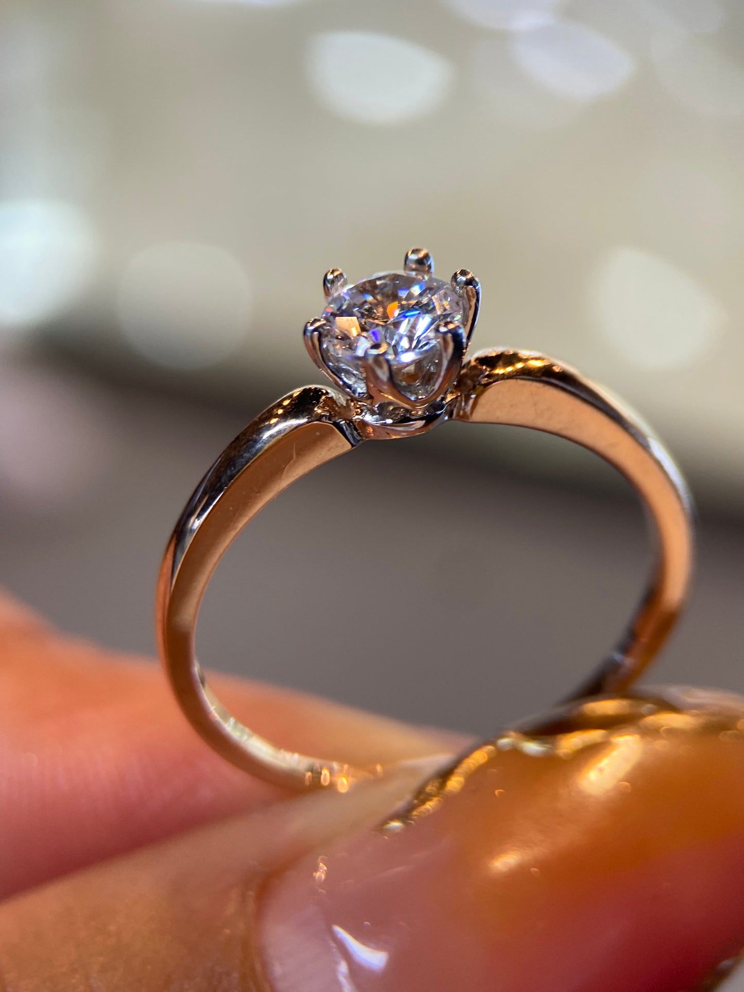 Anillo de compromiso en oro