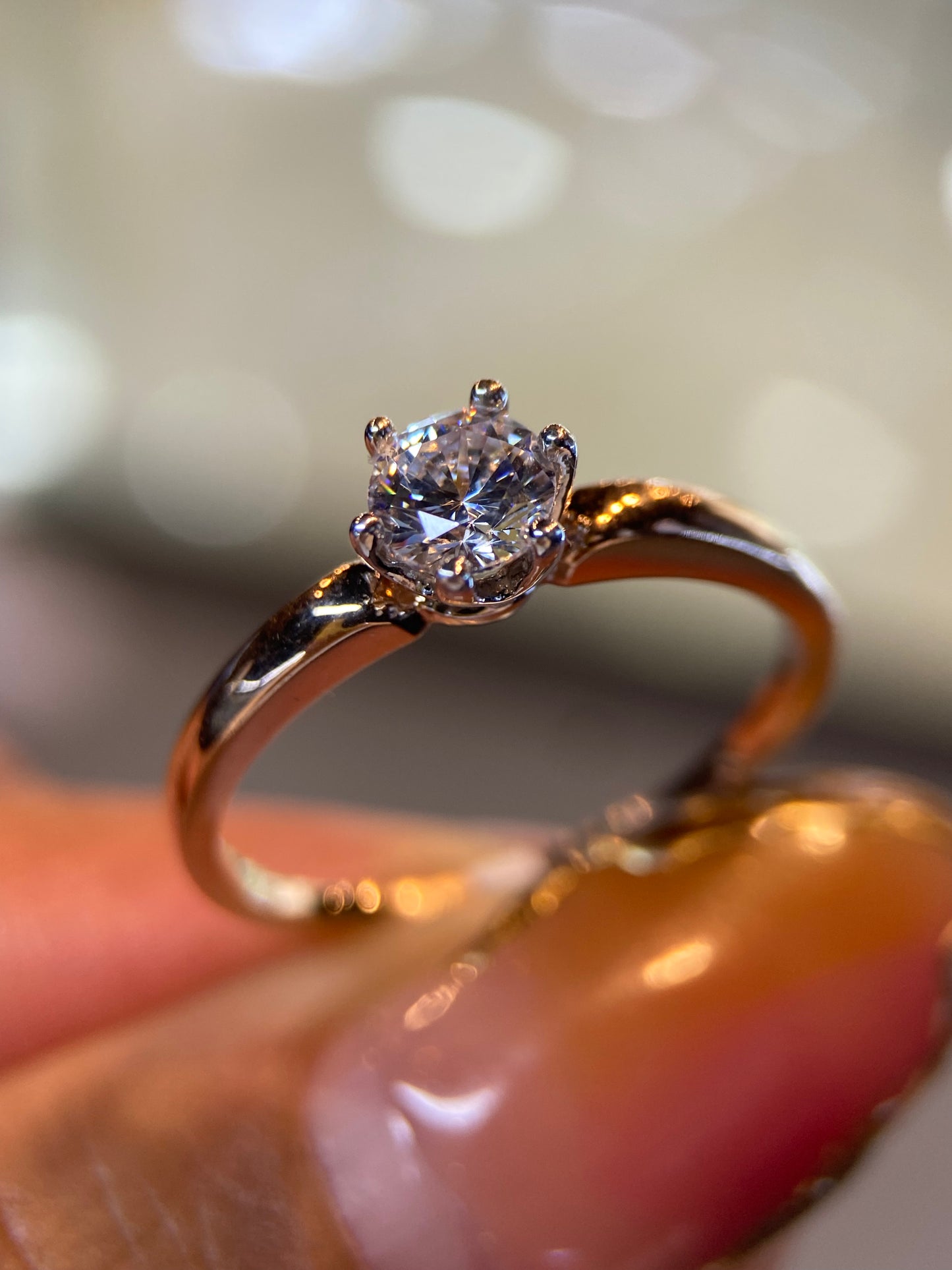 Anillo de compromiso en oro