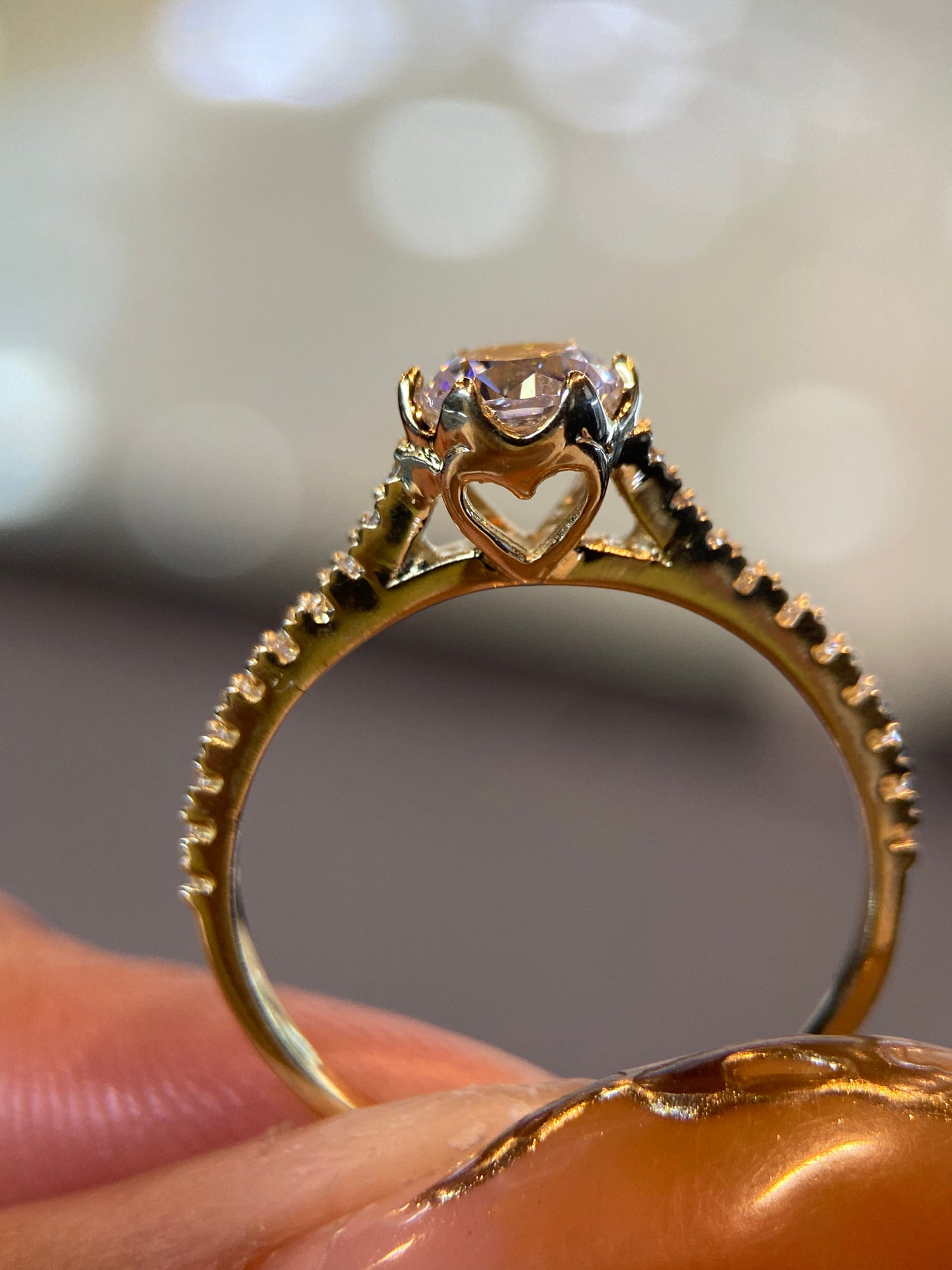Anillo de compromiso en oro