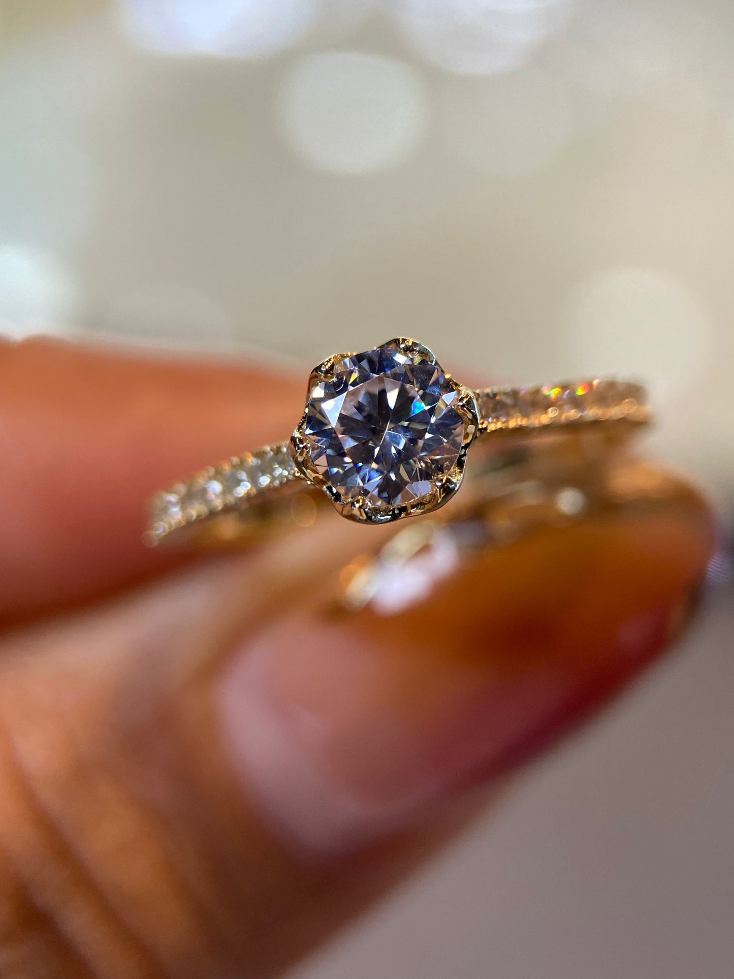 Anillo de compromiso en oro