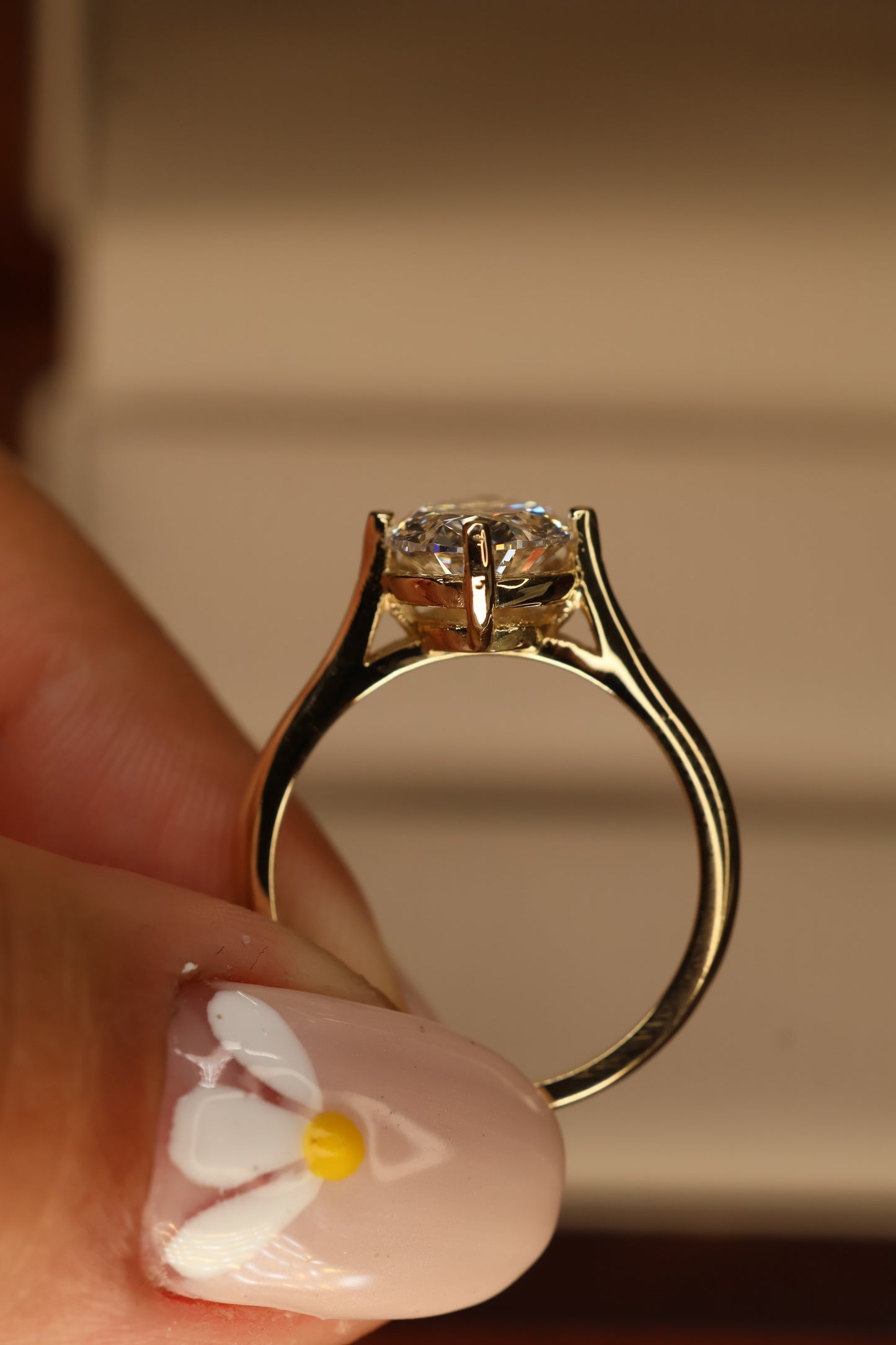 Anillo Annelise en Oro Amarillo 18k con Circonia 1.0 ct