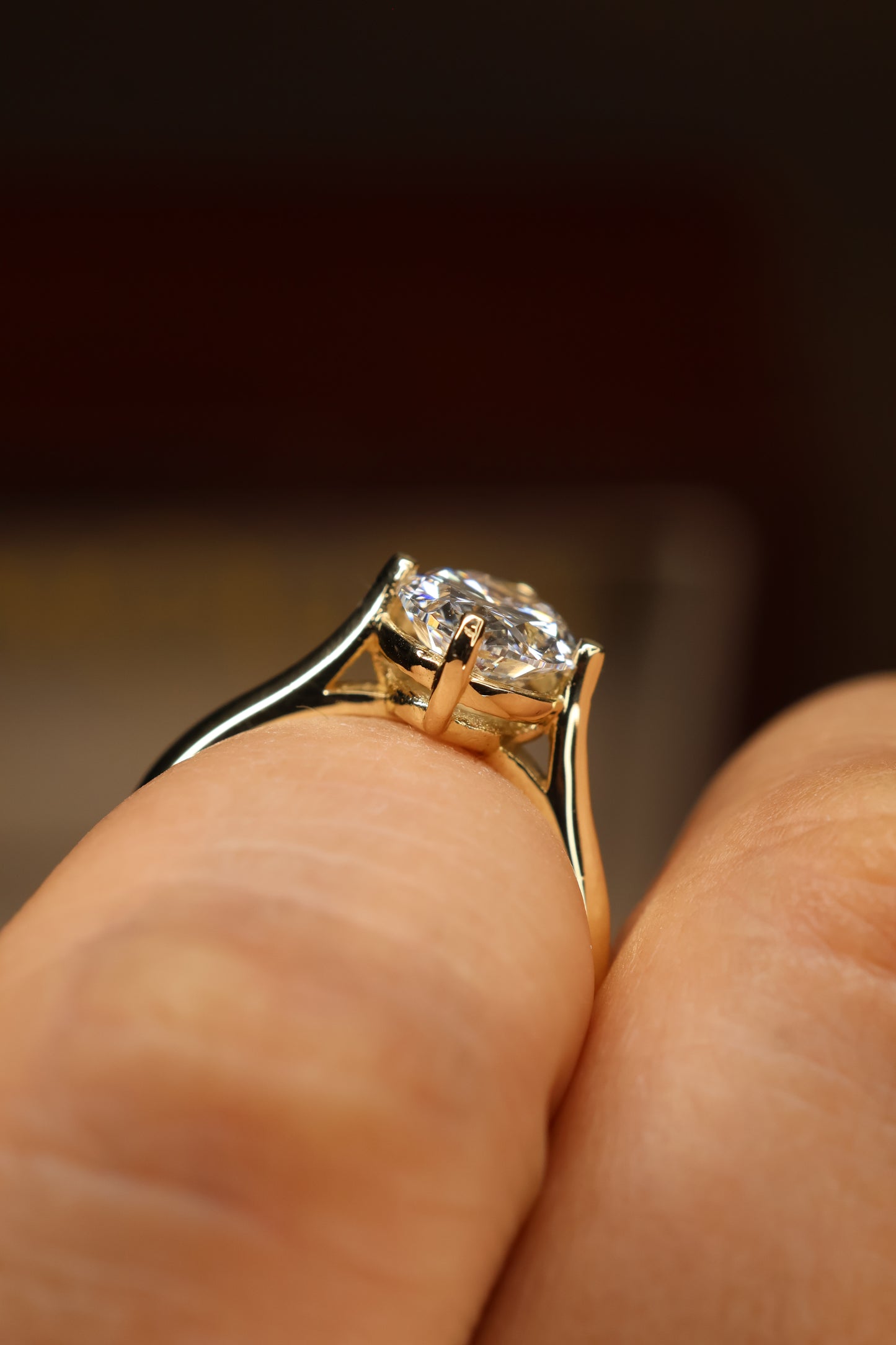 Anillo Annelise en Oro Amarillo 18k con Circonia 1.0 ct