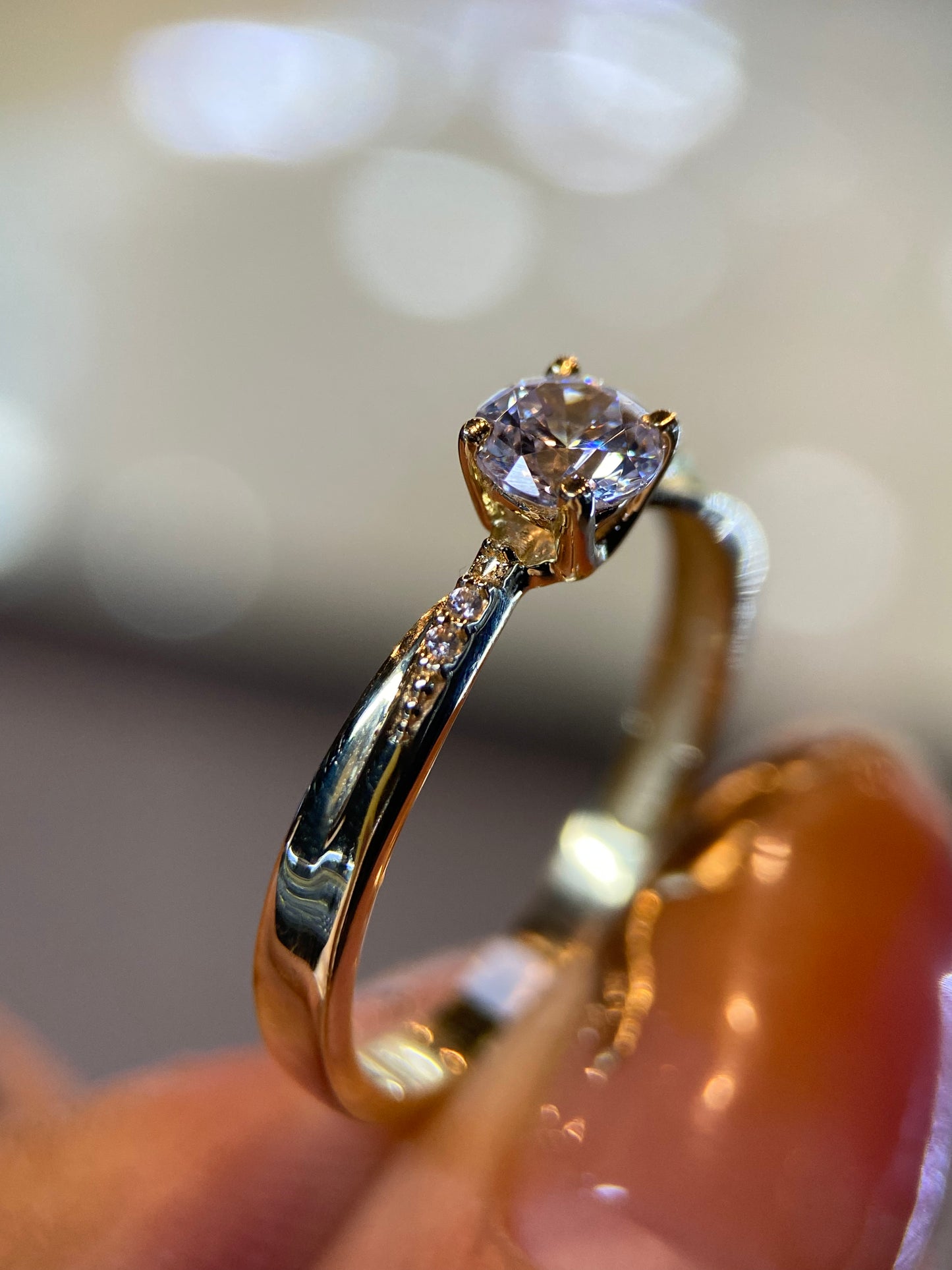Anillo de compromiso en oro