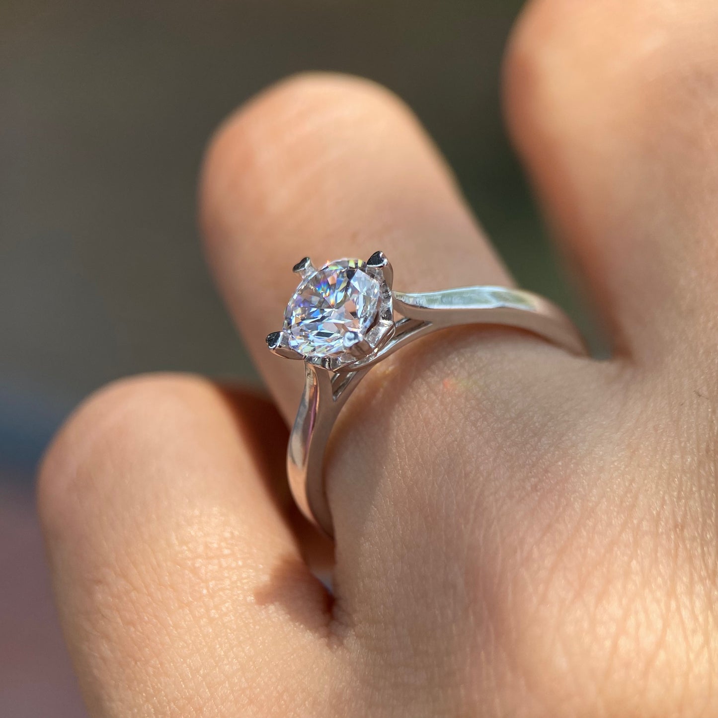 Anillo de compromiso en oro