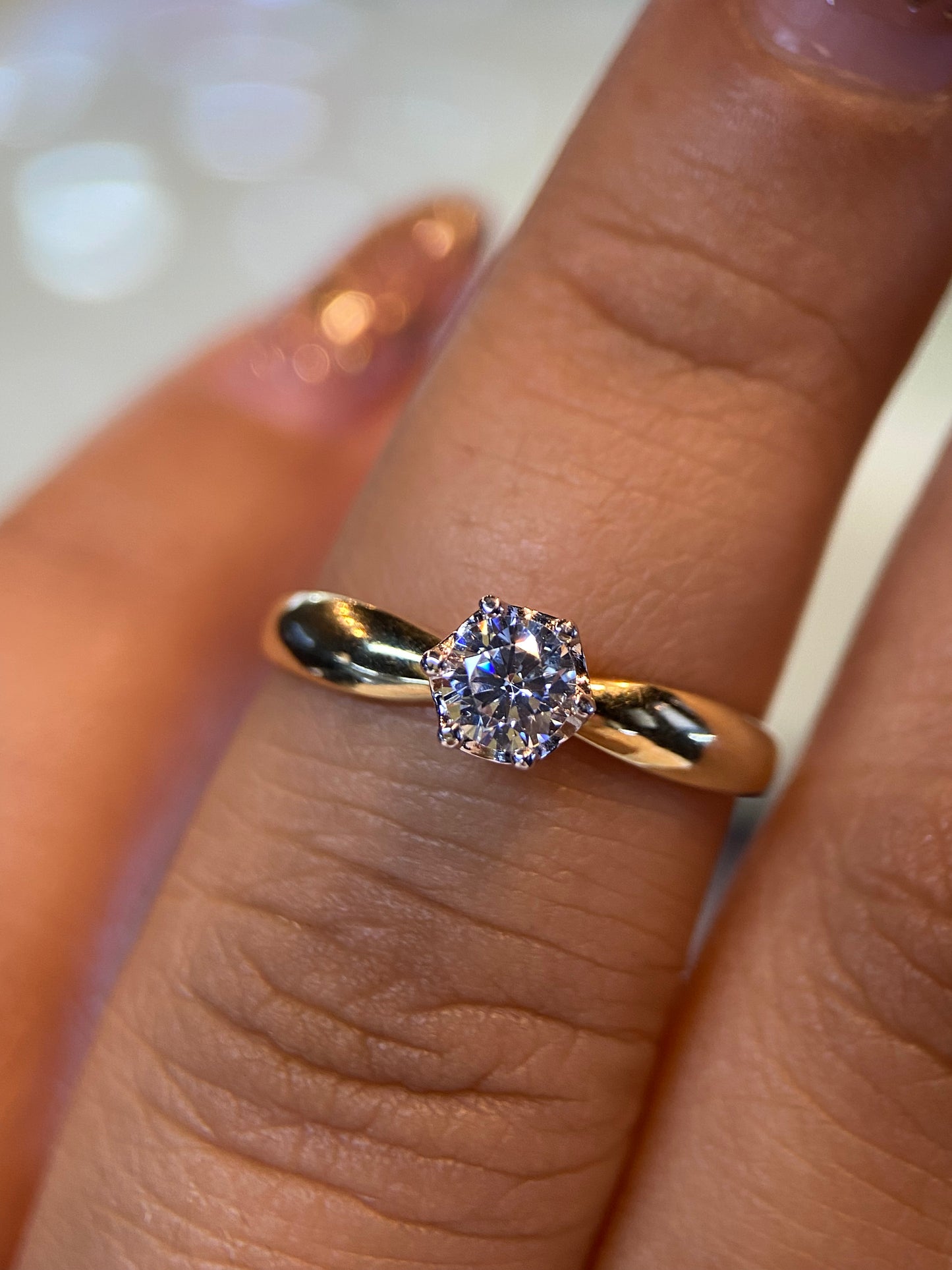 Anillo de compromiso en oro