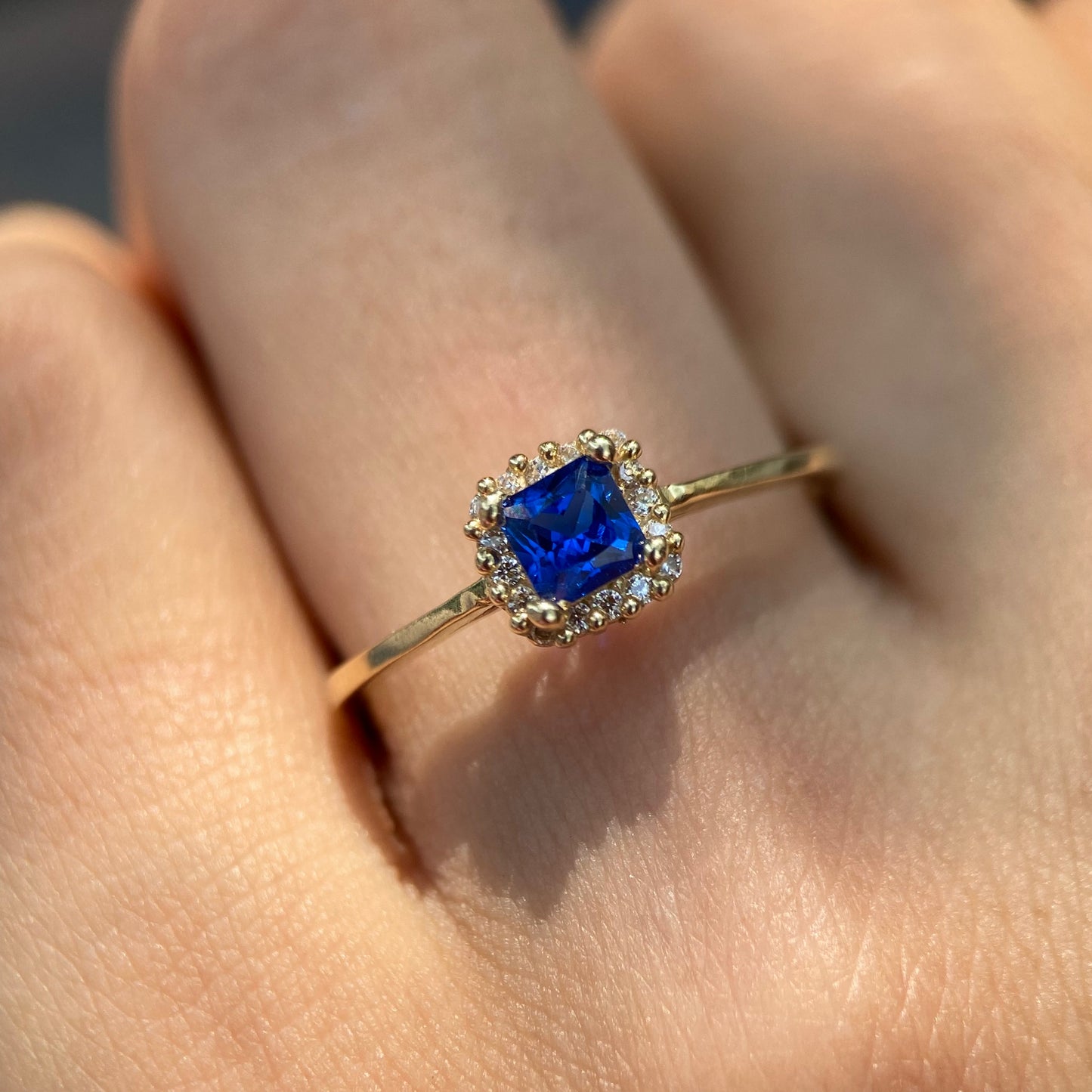 Anillo de compromiso en oro