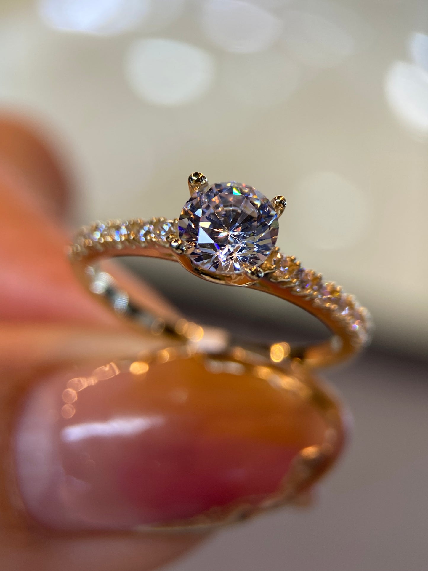 Anillo de compromiso en oro