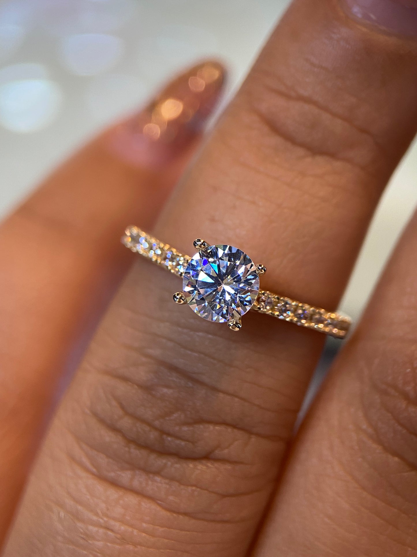 Anillo de compromiso en oro