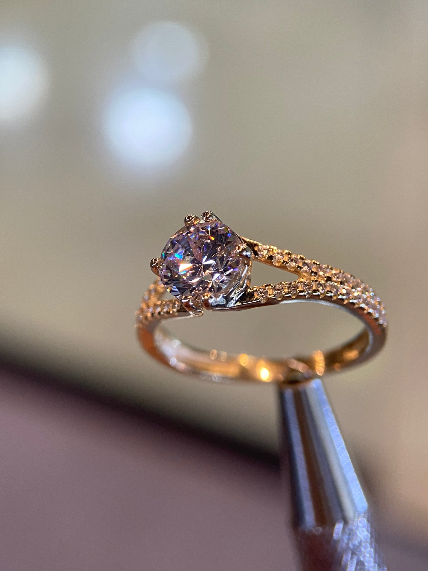 Anillo de compromiso en oro