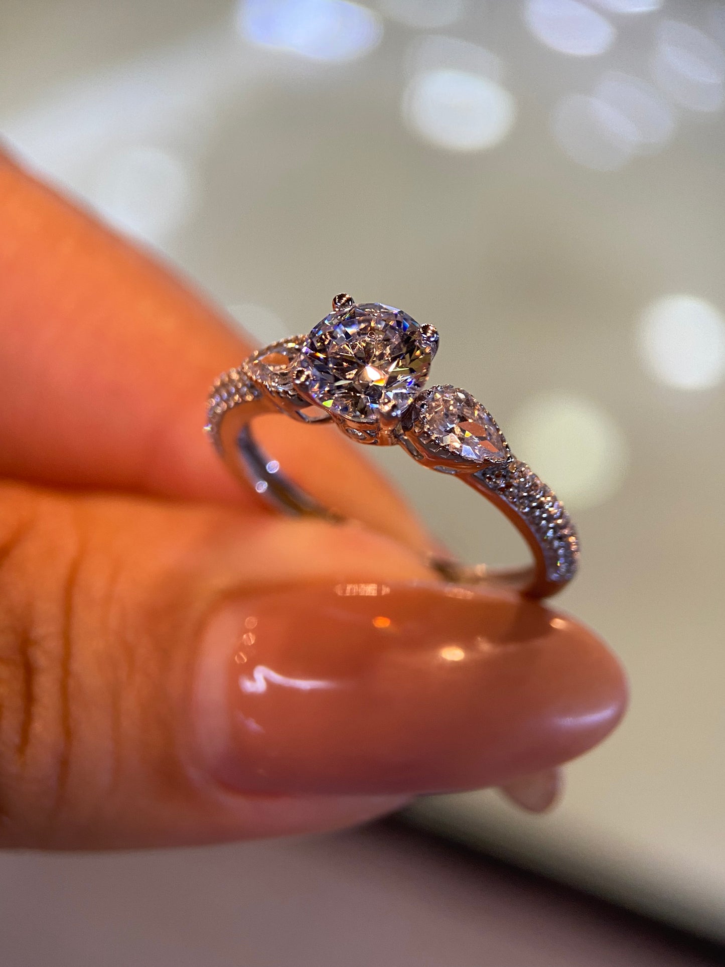 Anillo de compromiso en oro